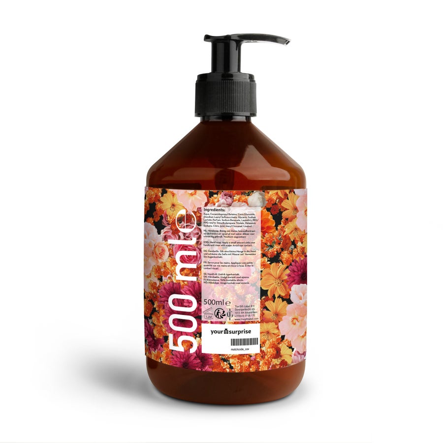 Személyre szabott The Gift Label kézszappan virágmintás címkével és egyedi fényképpel nyomtatva