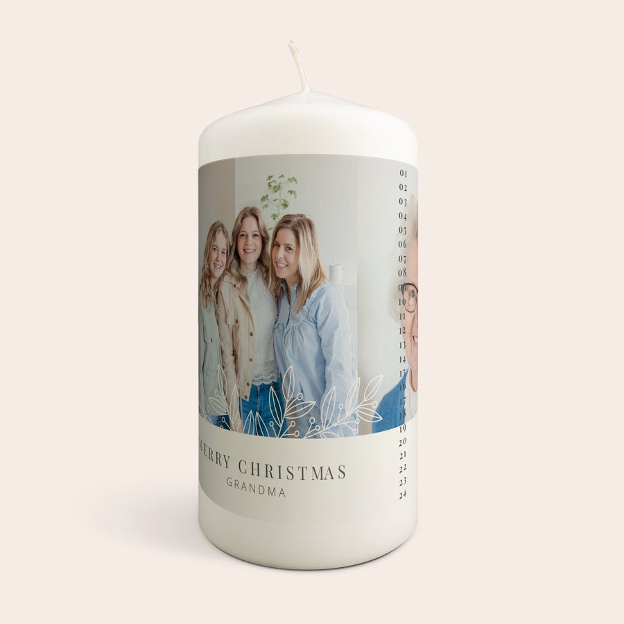 Vela de advento - Natal Vela do advento personalizada com foto de três mulheres e a mensagem Merry Christmas Grandma com os dias até o Natal