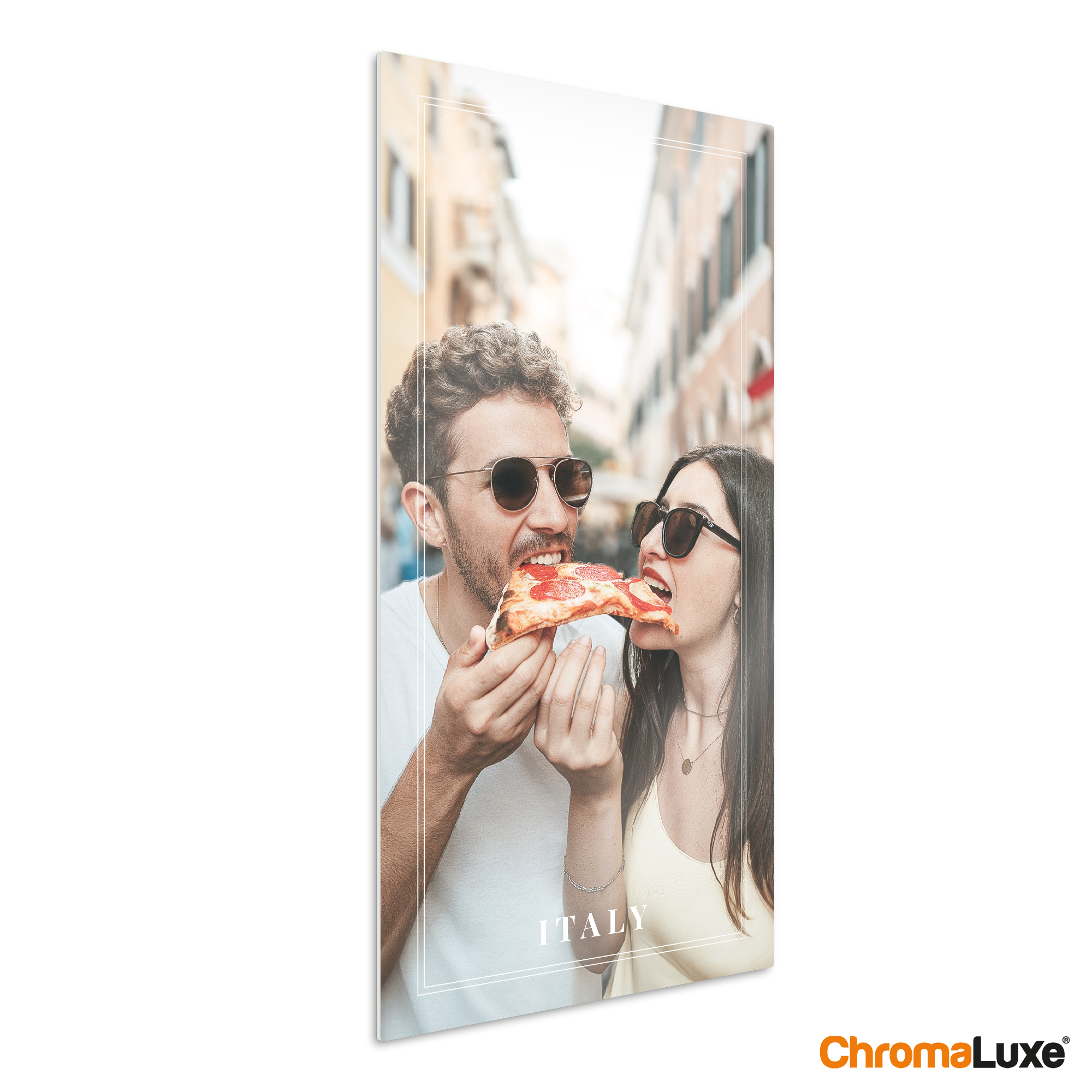 Personalized Chromaluxe aluminium photo print of a couple eating pizza with Italy text. Capture your favorite memories.
