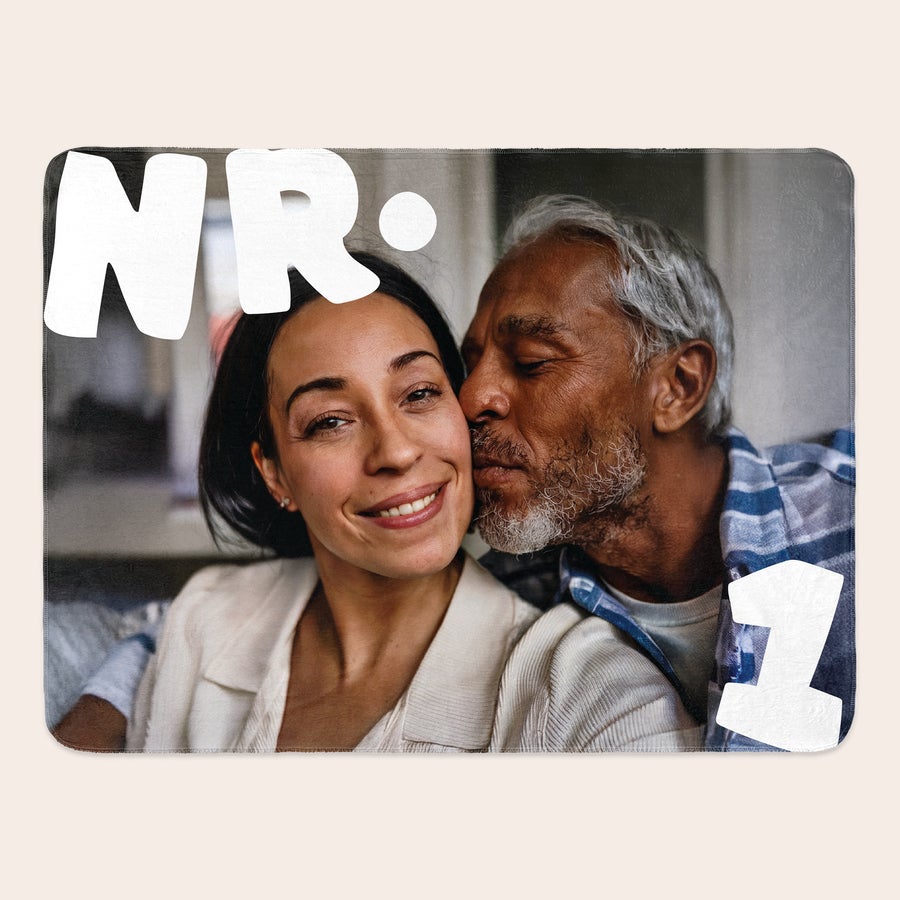 Couverture personnalisée Couverture polaire personnalisée imprimée avec la photo d'un couple souriant et le texte NR 1