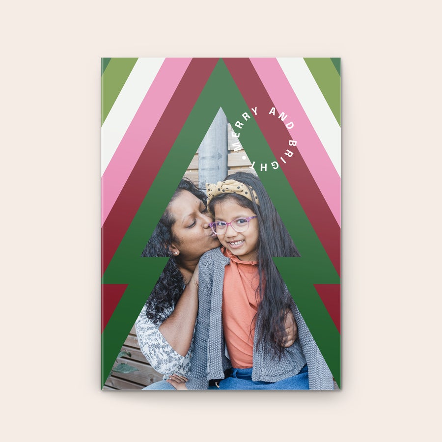 Personalizované blahoželanie - Vianoce - M - Vertikálne Personalizovaný pozdrav s fotografiou matky a dcéry s textom Merry and Bright, oslávte výročie s prispôsobeným pozdravom s fotografiou