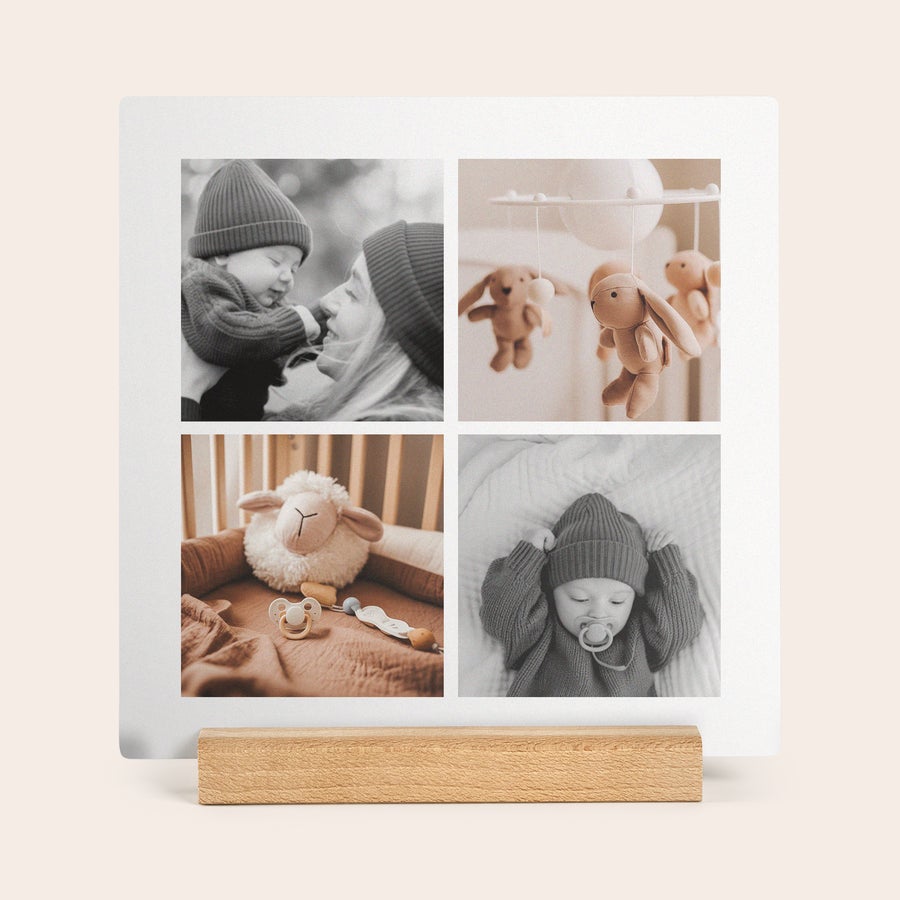 Tryckt fotoplatta i trä med stativ Fyrkantig träfotoplatta med fyra personliga bilder på spädbarn, perfekt för att överraska din älskade.