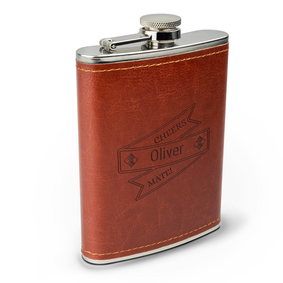 Monogram leather flask Christmas gift for him Engraved Hip flask Personalized Leather Flask Groomsmen gift flask Engraved Dad Gift