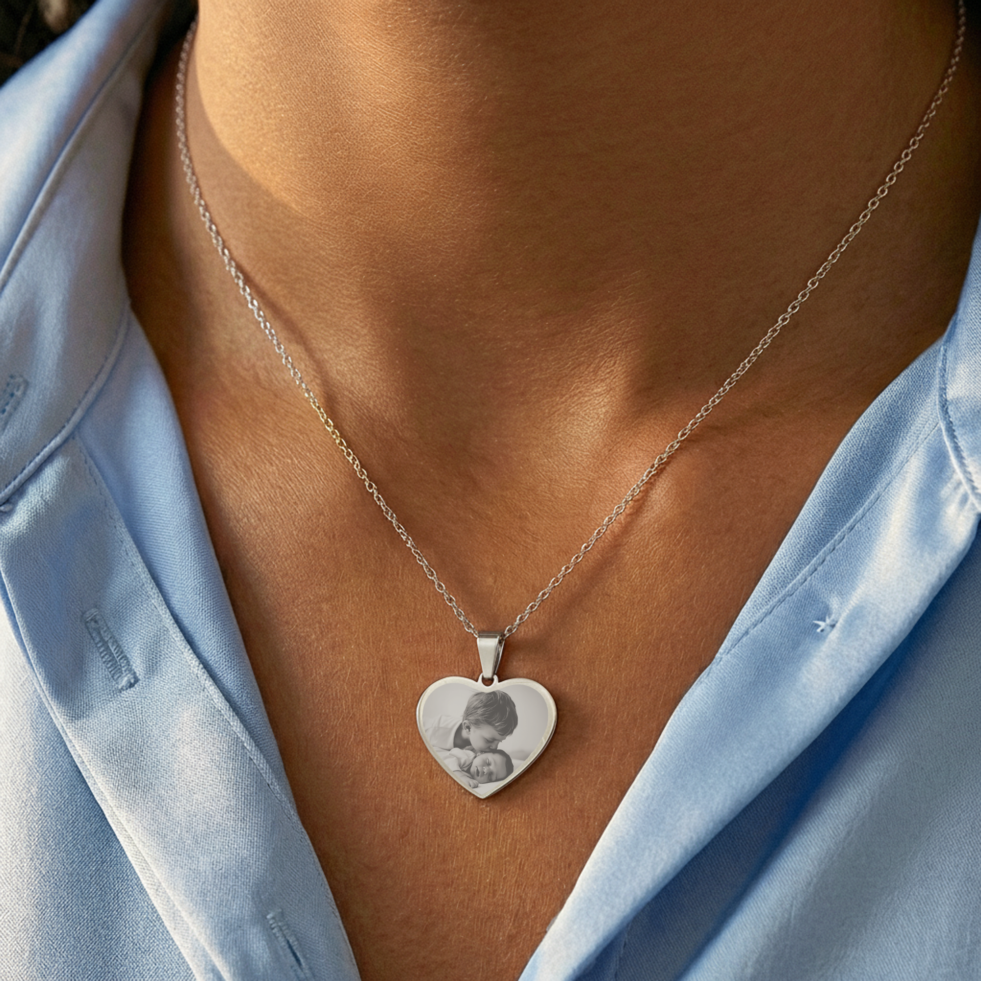 Engraved heart necklace