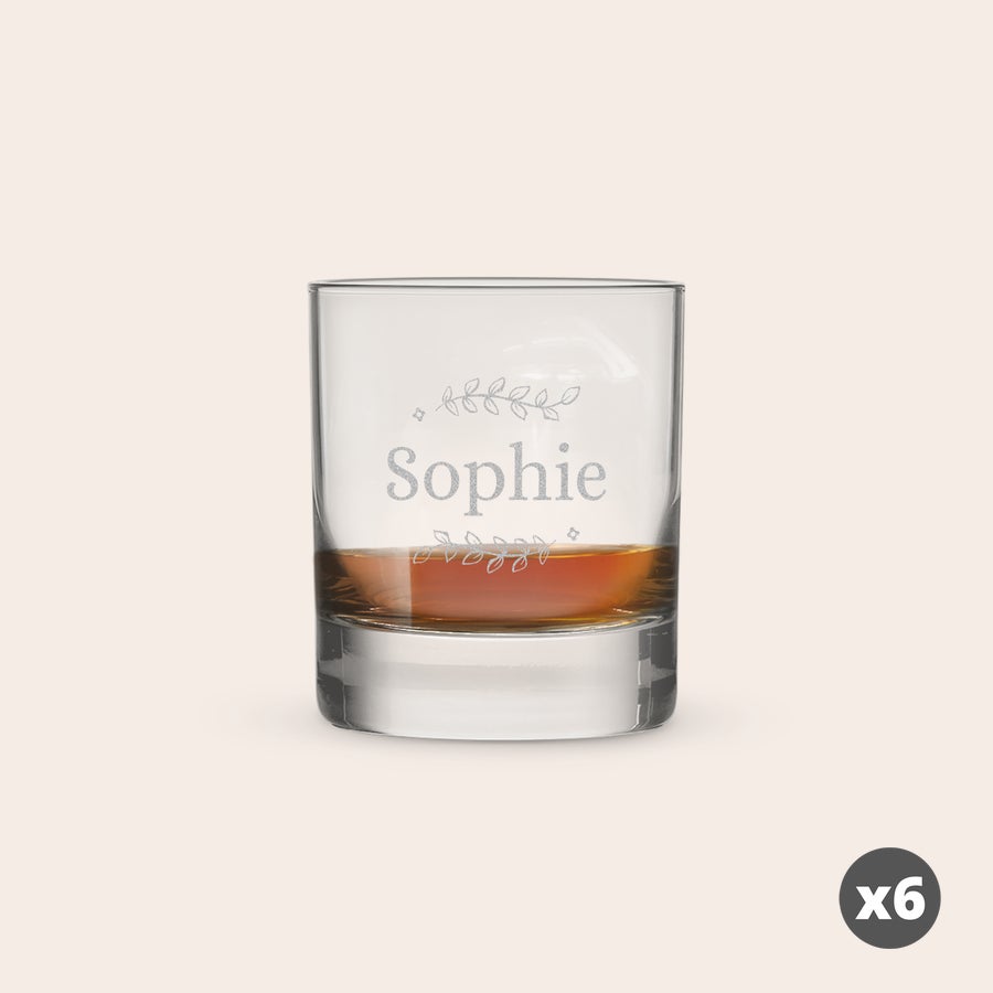 Grawerowane szklaneczki do whisky Szklaneczka do whiskey z grawerowanym imieniem Sophie i wzorem z listkami
