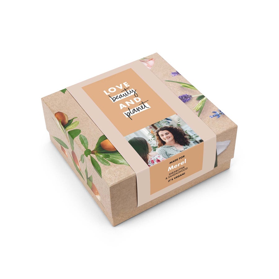 Love, Beauty & Planet - Gepersonaliseerde geschenkset - Shea Butter