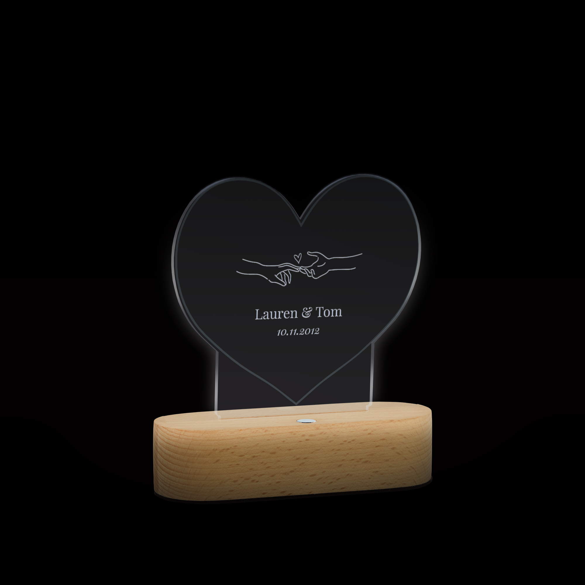 Luce a LED incisa a forma di cuore personalizzata con nomi e data, Fai brillare un po' di luce sui tuoi cari con questa elegante luce incisa con nome o testo