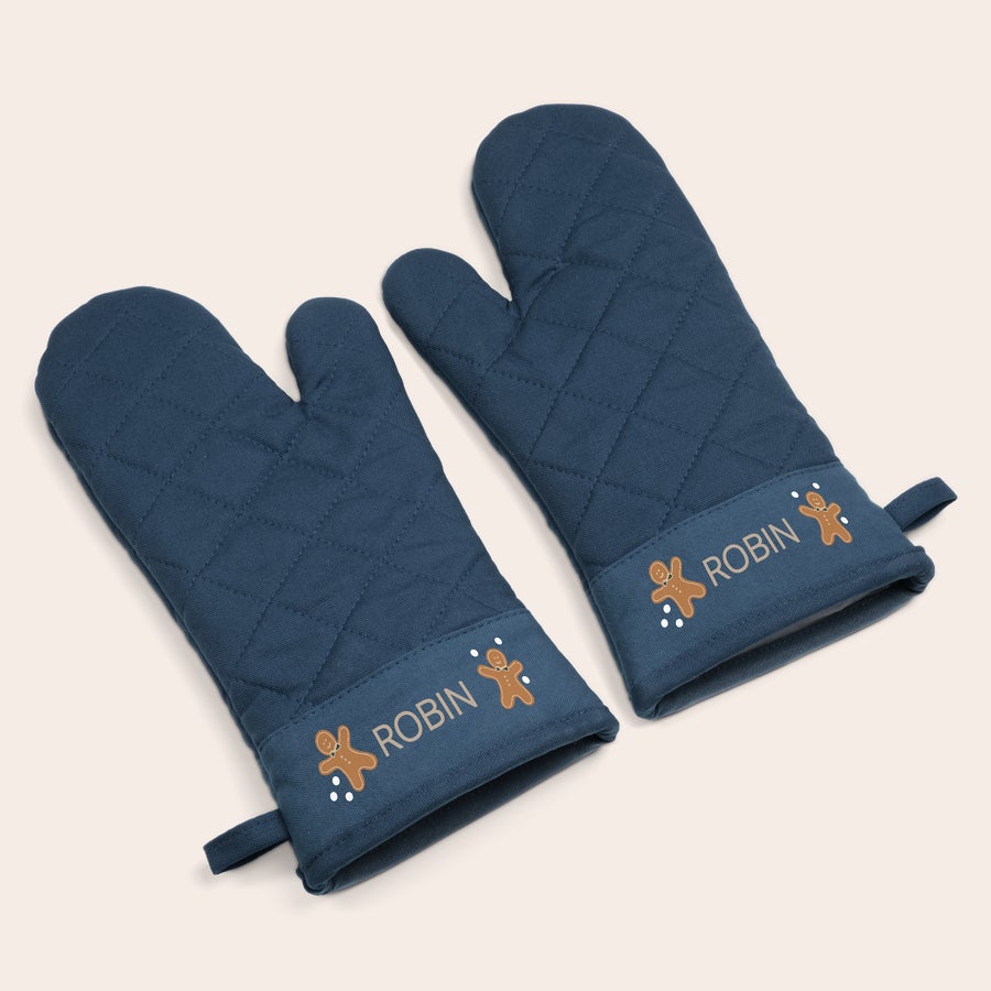 Set de guantes para horno personalizados Par de guantes de horno personalizados azul marino con el nombre "ROBIN" y figuras de jengibre impresos.