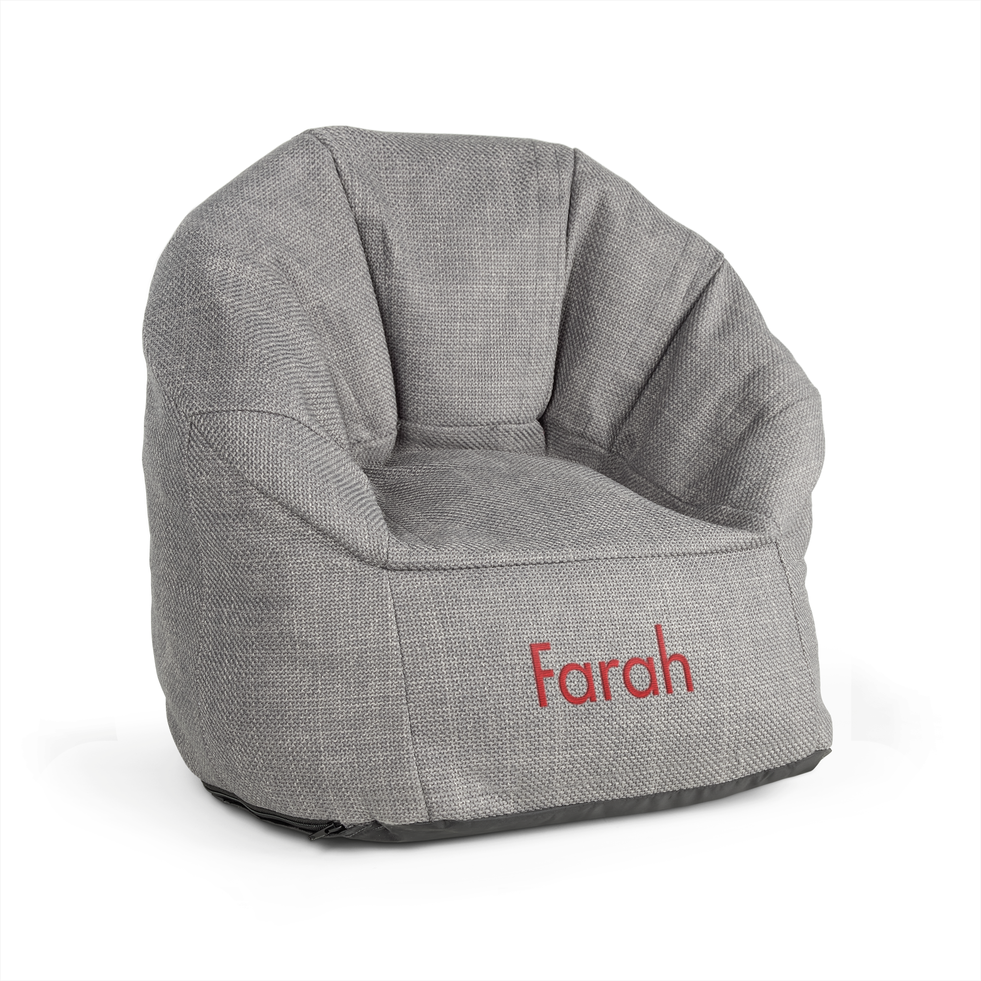 Fauteuil gris pour enfant avec le prénom Farah brodé en rouge. Quel enfant ne serait pas content avec une chaise aussi cool et tendance ?
