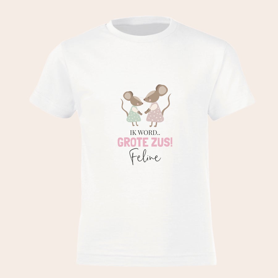 T-shirt - Grote broer / zus bedrukken Wit kinder t-shirt bedrukt met muisjes, "IK WORD GROTE ZUS!" en gepersonaliseerde naam "Feline", perfect voor een zwangerschapsaankondiging.