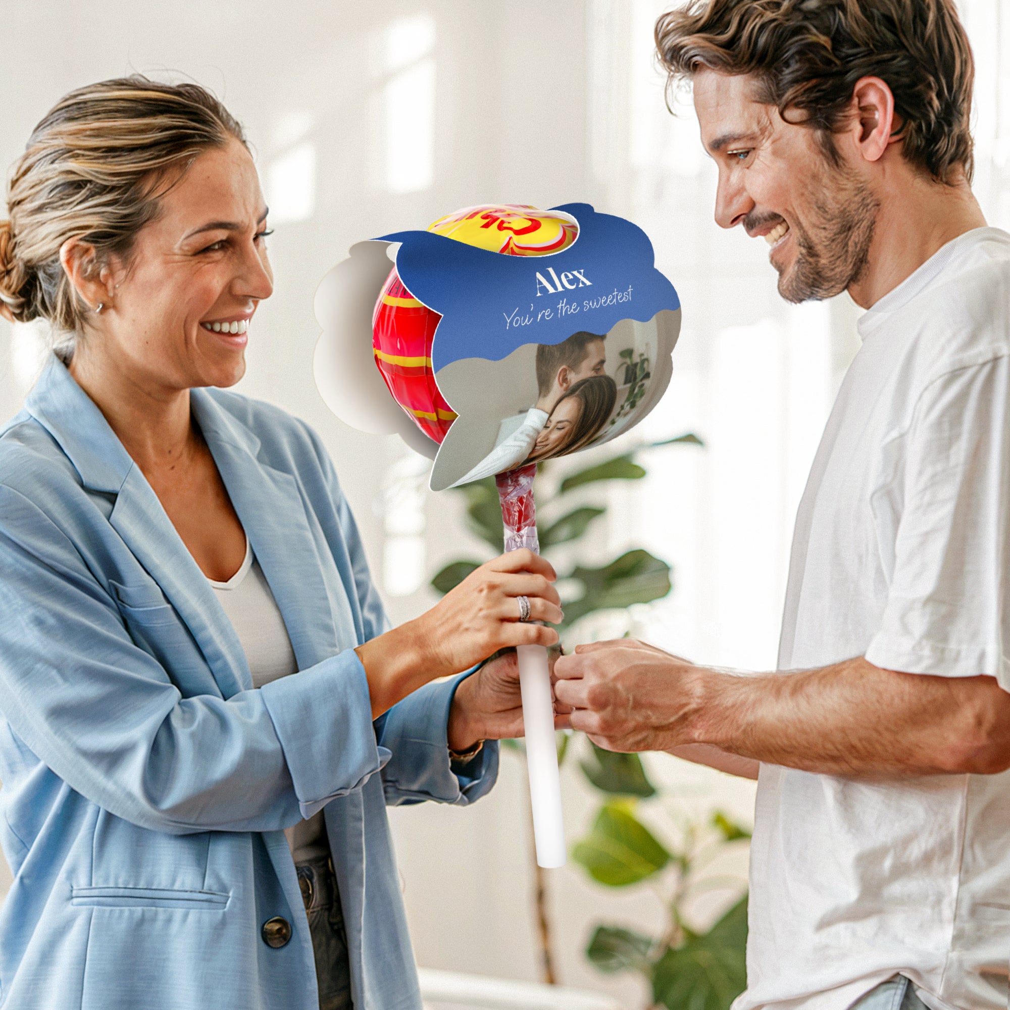 Mega Lolly - personoitu - Mansikka - 20 tikkaria