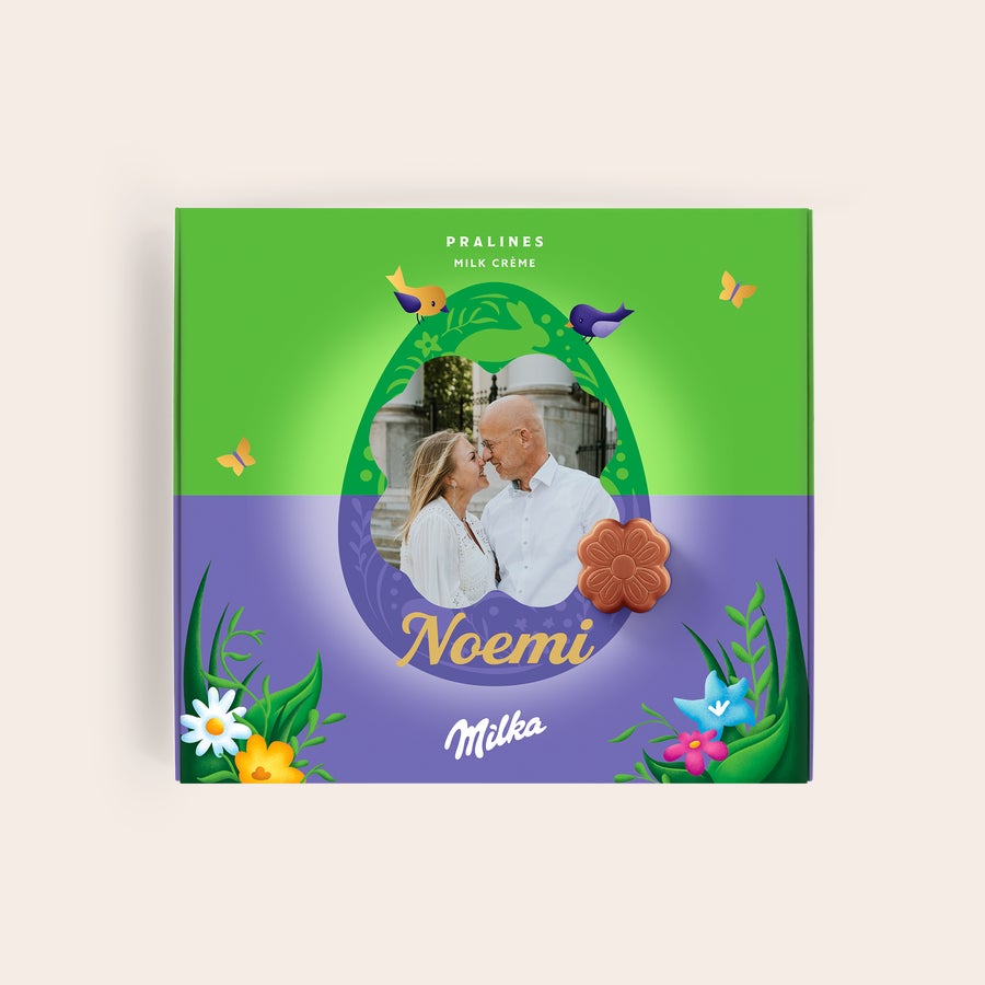 Milka Pralines Påske Fortell dem at du bryr deg med en personlig Si det med Milka sjokoladegaveeske trykt med et bilde av et par og navnet Noemi.