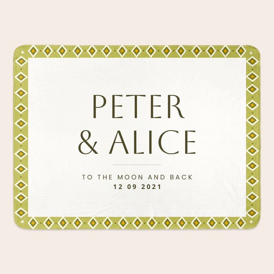 Pătură foto din lână Pătură personalizată din lână, imprimată cu model geometric verde, numele Peter & Alice și data 12 09 2021.