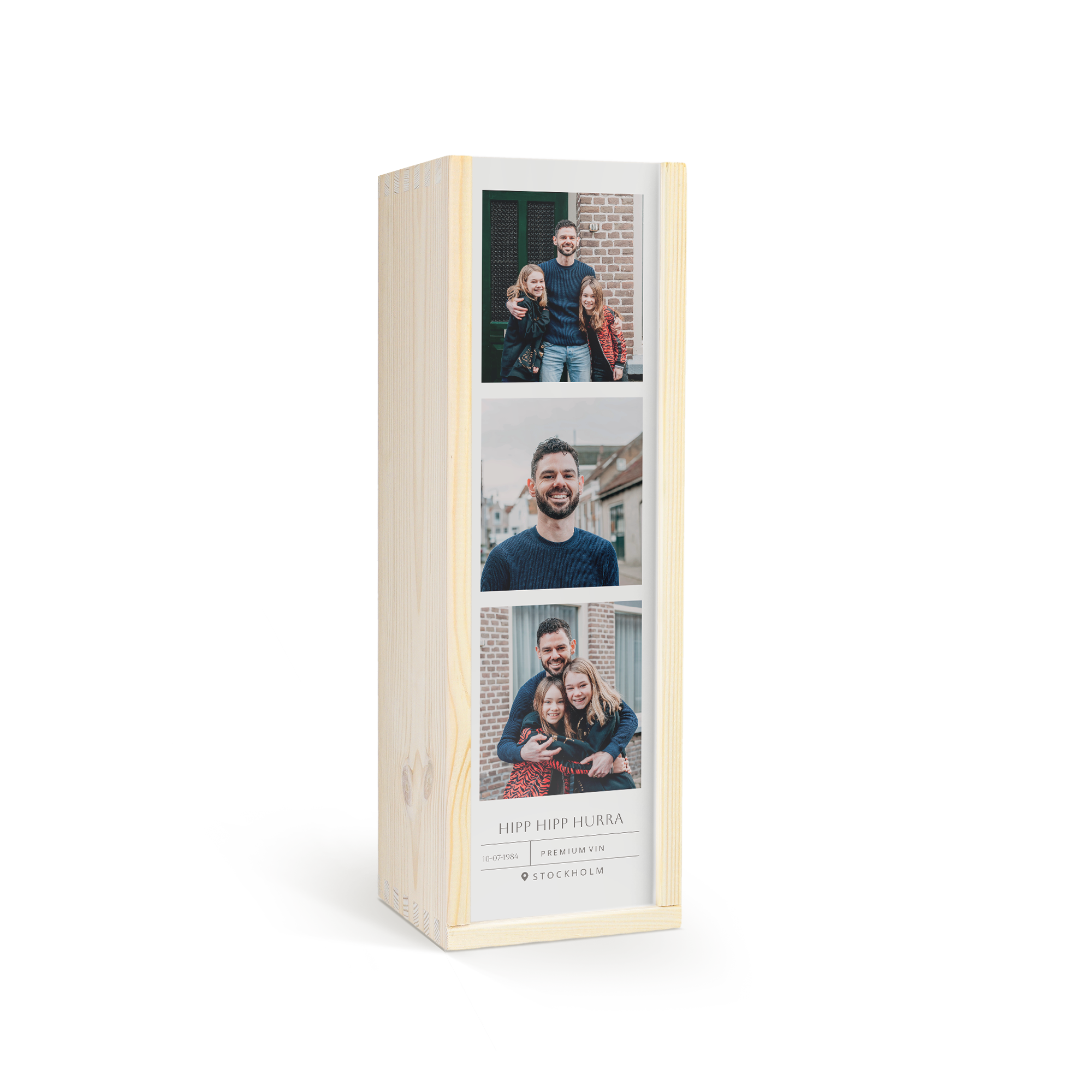 Träfodral tryckt med tre personliga foton och texten Hipp Hipp Hurra, Premium Vin och Stockholm.