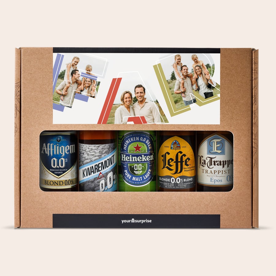 Øl gaveæske med billede - Belgisk øl Personligt alkoholfrit øl-gavesæt med fem øl og fototryk af familien på den tilpassede æske.