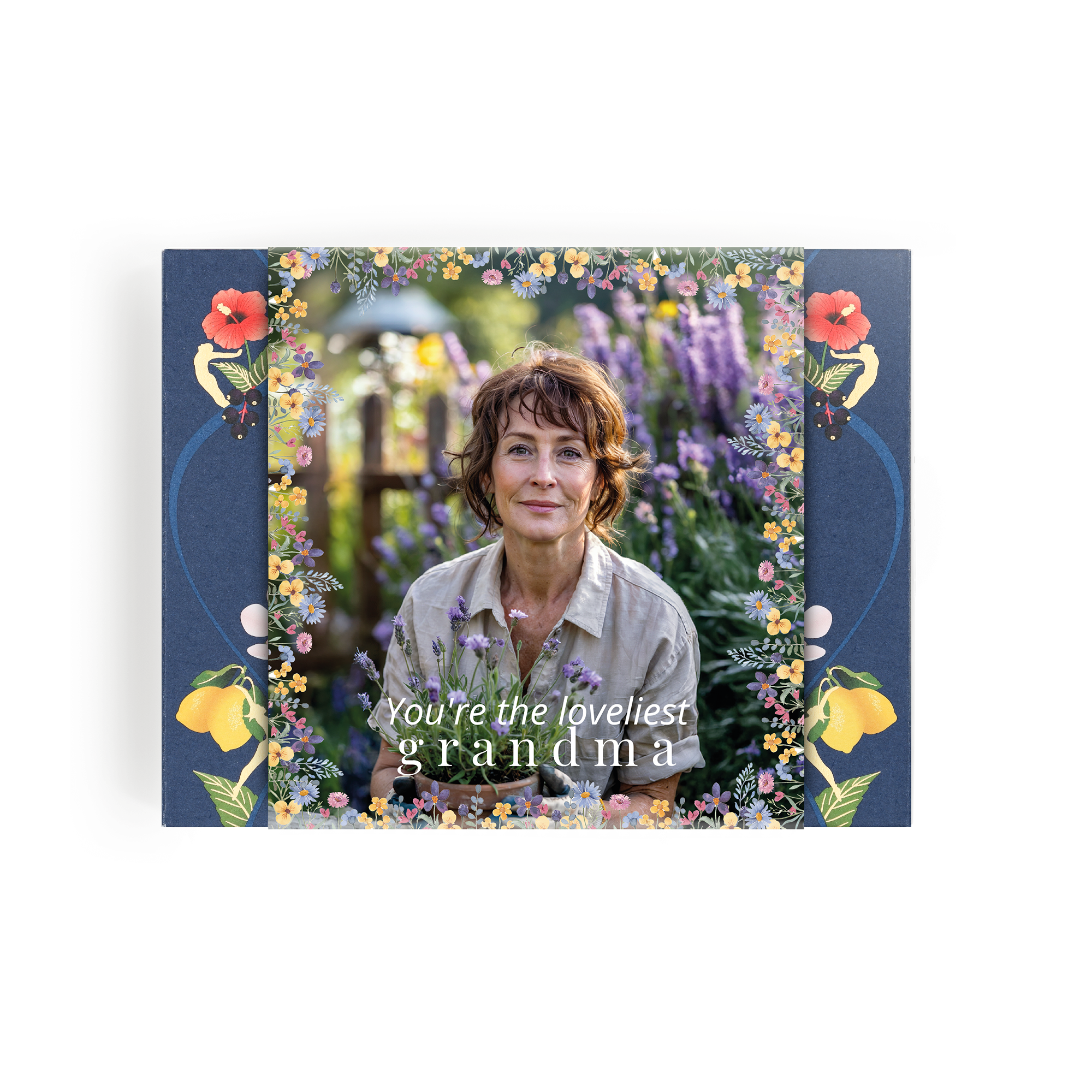 Cutie de ceai personalizata cu o fotografie si textul You're the loveliest grandma Sanctuarul tau personalizat pentru ceai te asteapta