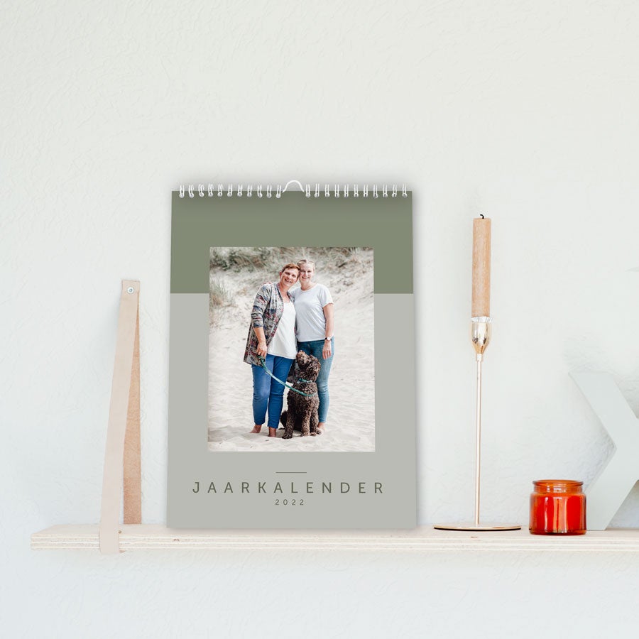 Gepersonaliseerde jaarkalender 2022 - A4 - staand