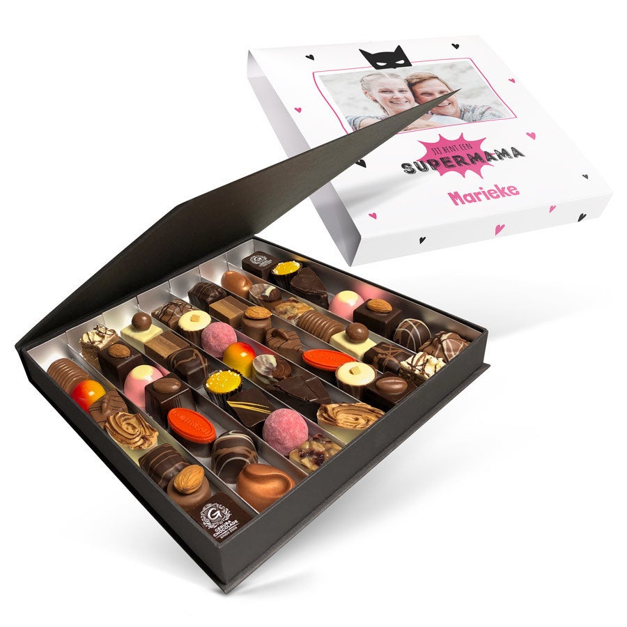 Luxe bonbon giftbox bedrukken - Moederdag (49 stuks)