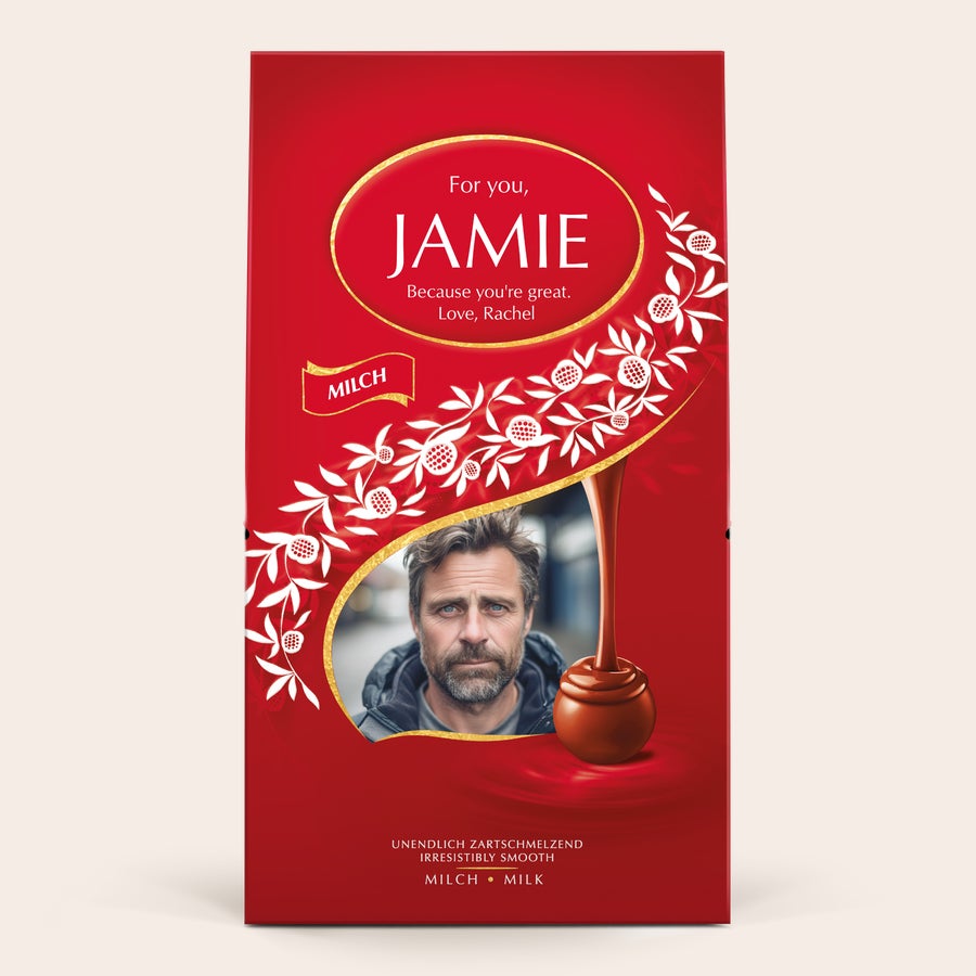 Caja de regalo de chocolate Lindt de 1 kg Caja de regalo de chocolate Lindor personalizada con foto de un hombre, nombre Jamie y mensaje.