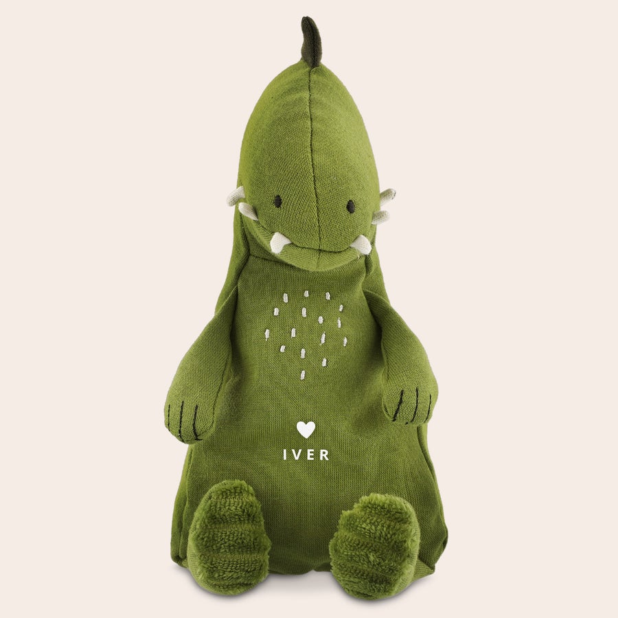 Personligt Legetøj - Trixie Grøn dinosaur krammedyr til baby, Trixie Mr. Dino, med broderet snude og trykt navn Iver samt hjerte.