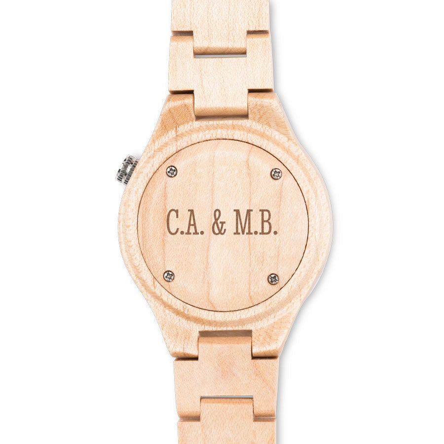 Houten horloge graveren 