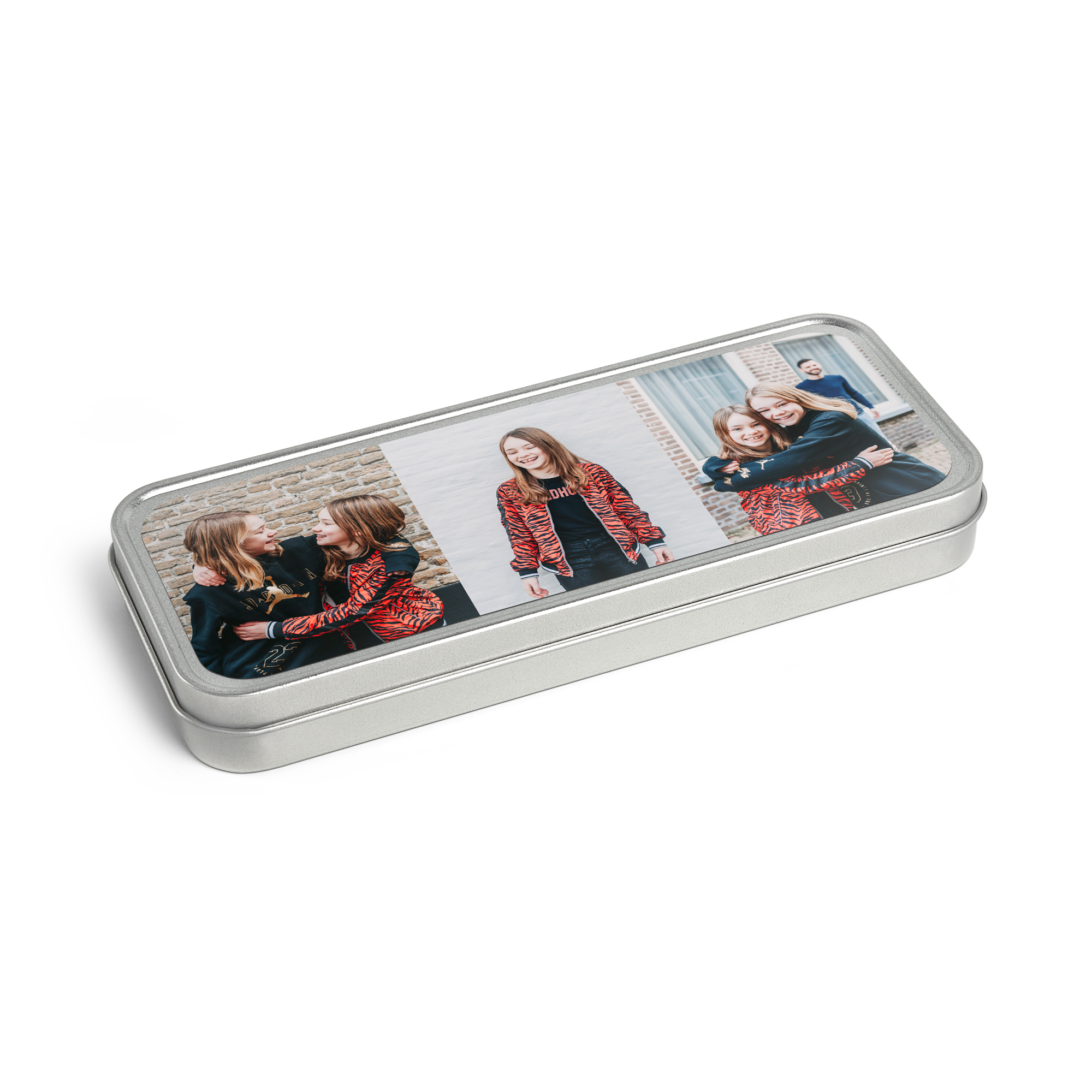 Lata de lápis personalizada, estampada com três fotos de meninas sorrindo. Mantenha suas canetas e lápis favoritos nesta lata de lápis personalizada.