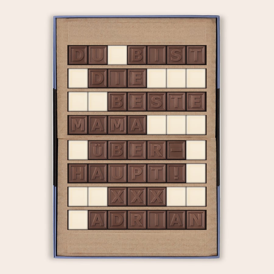 Schokotelegramm Selber Gestalten Schokoladentelegramm mit der personalisierten Nachricht "DU BIST DIE BESTE MAMA ÜBERHAUPT! XXX ADRIAN" aus Milch- und weißer Schokolade