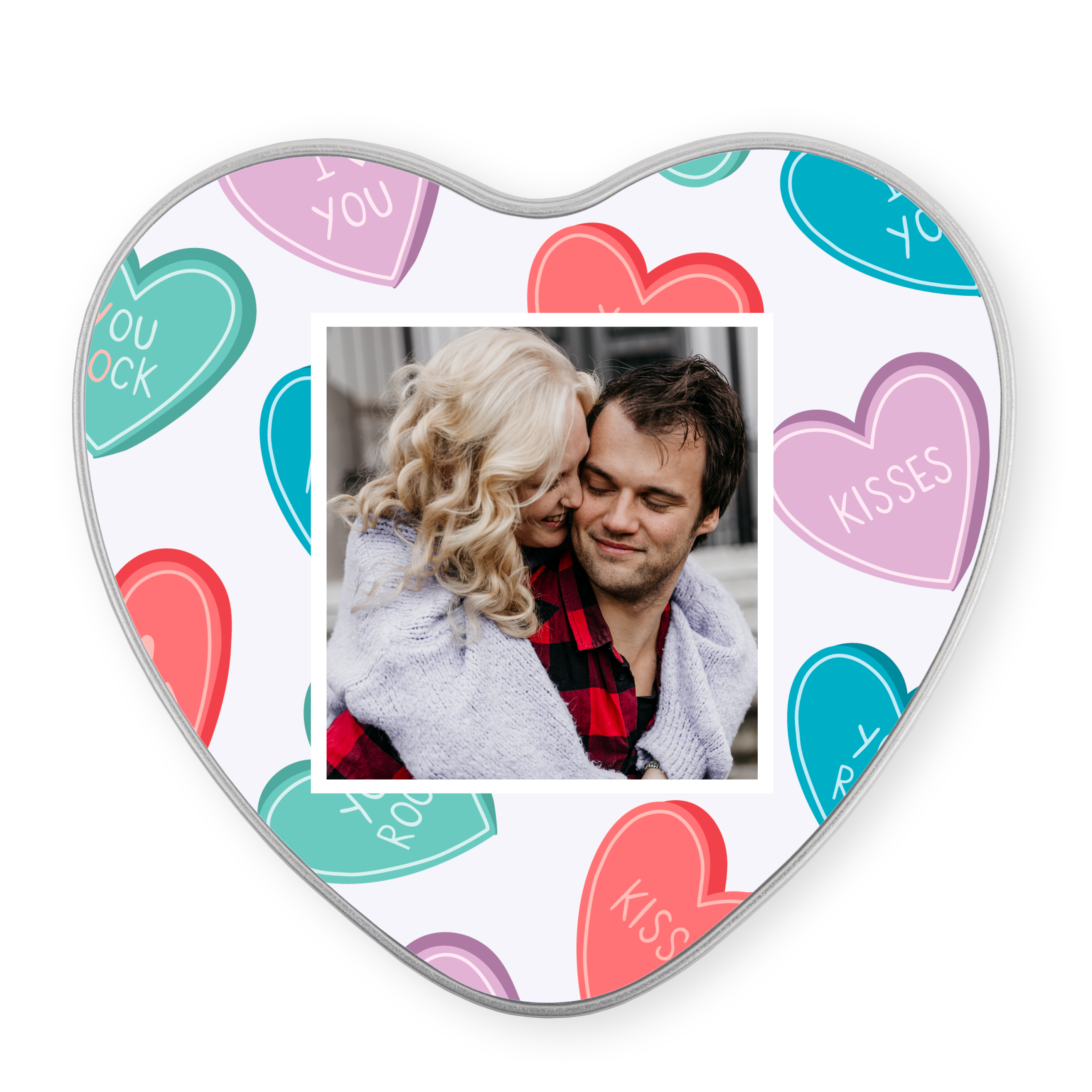 Hartvormig Valentijns cadeaublik bedrukt met een foto van een stel en gekleurde hartjes met teksten zoals 'I love you' en 'Kisses'.
