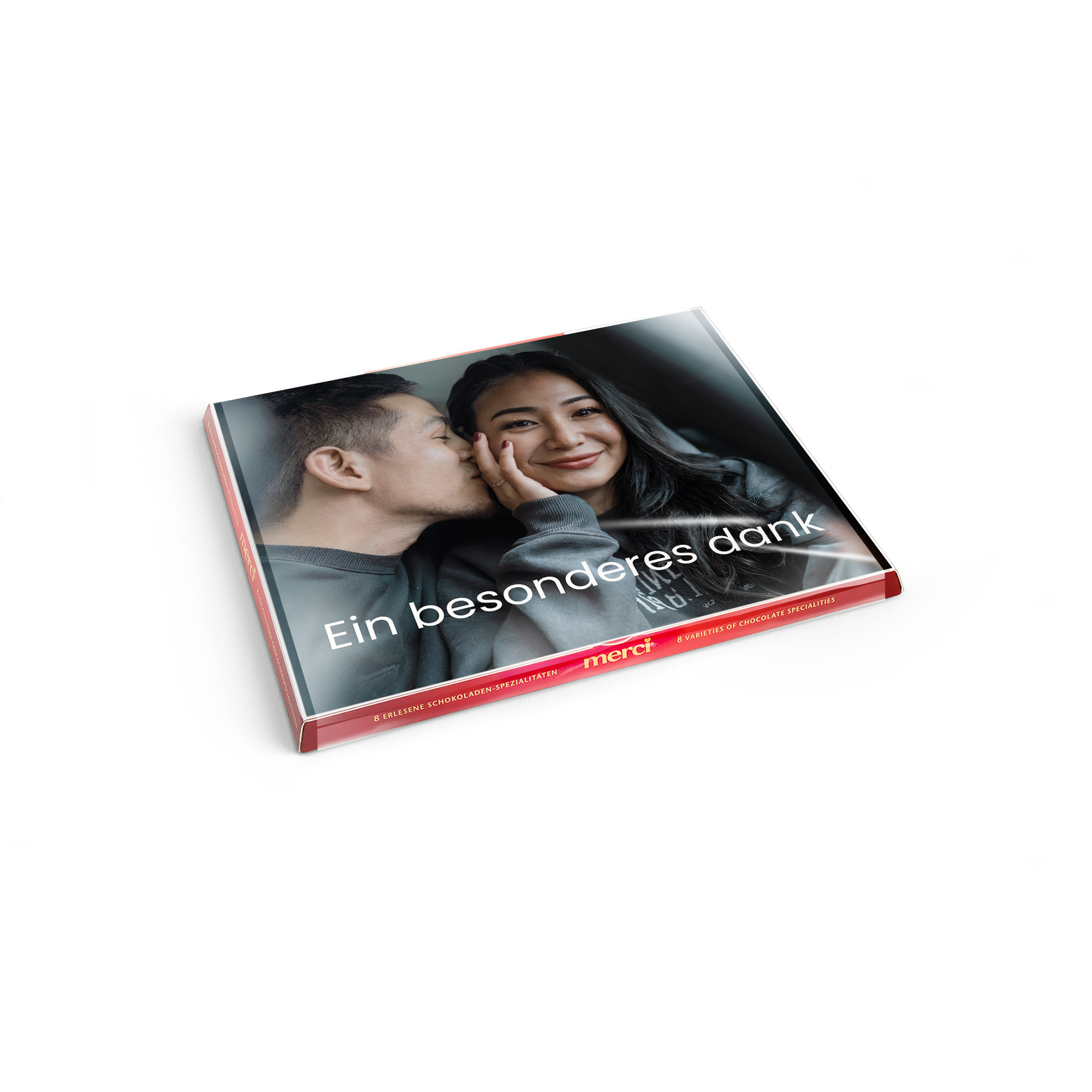Merci Schokolade mit personalisierter Grußkarte - 250 Gramm, bedruckt mit einem Foto eines Paares und dem Text Ein besonderes Dankeschön.