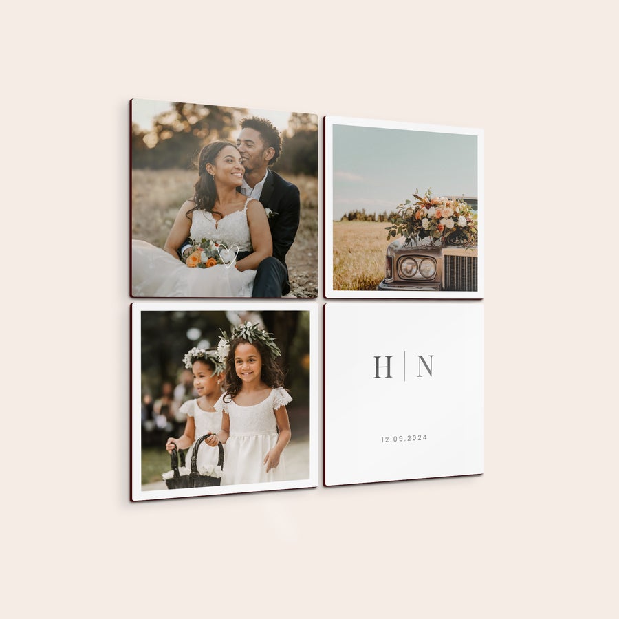 Placa de Parede Personalizada Conjunto de painéis de arte de madeira personalizados com fotos e um design de iniciais e data impressos.