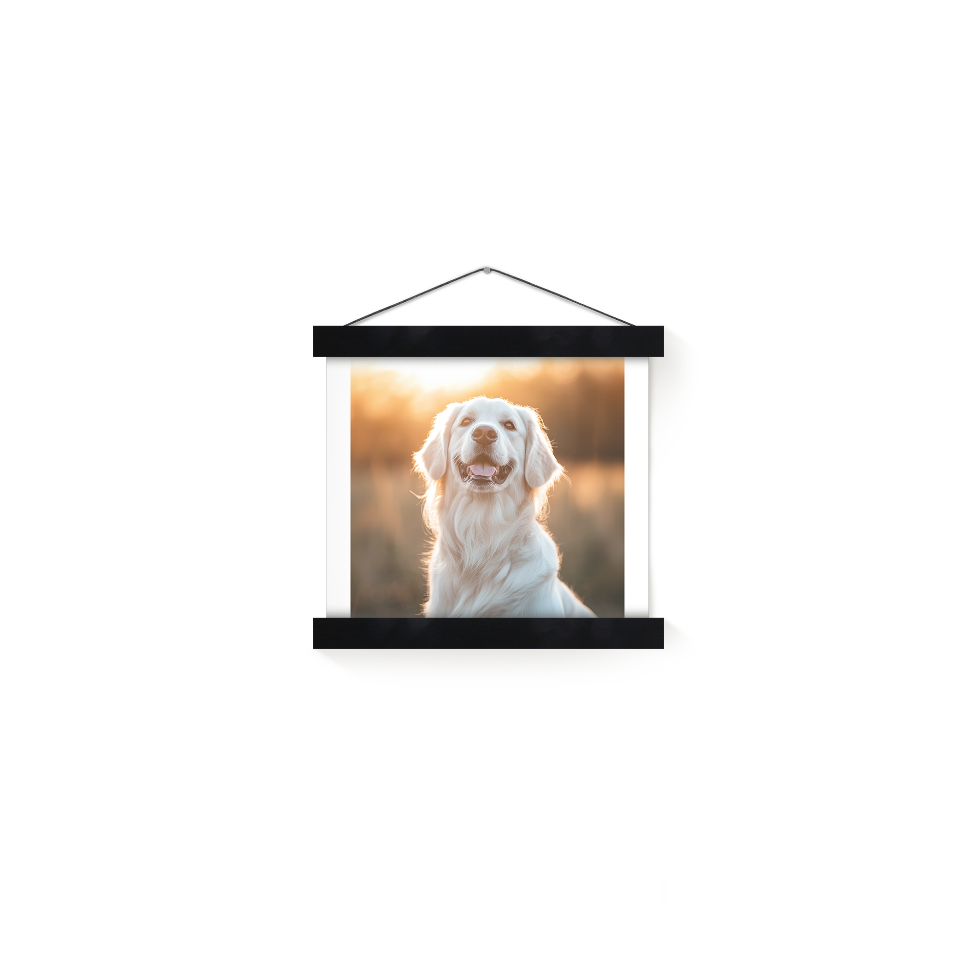 Poster da appendere personalizzato con la foto di un golden retriever, stampato su carta premium con barra magnetica in legno