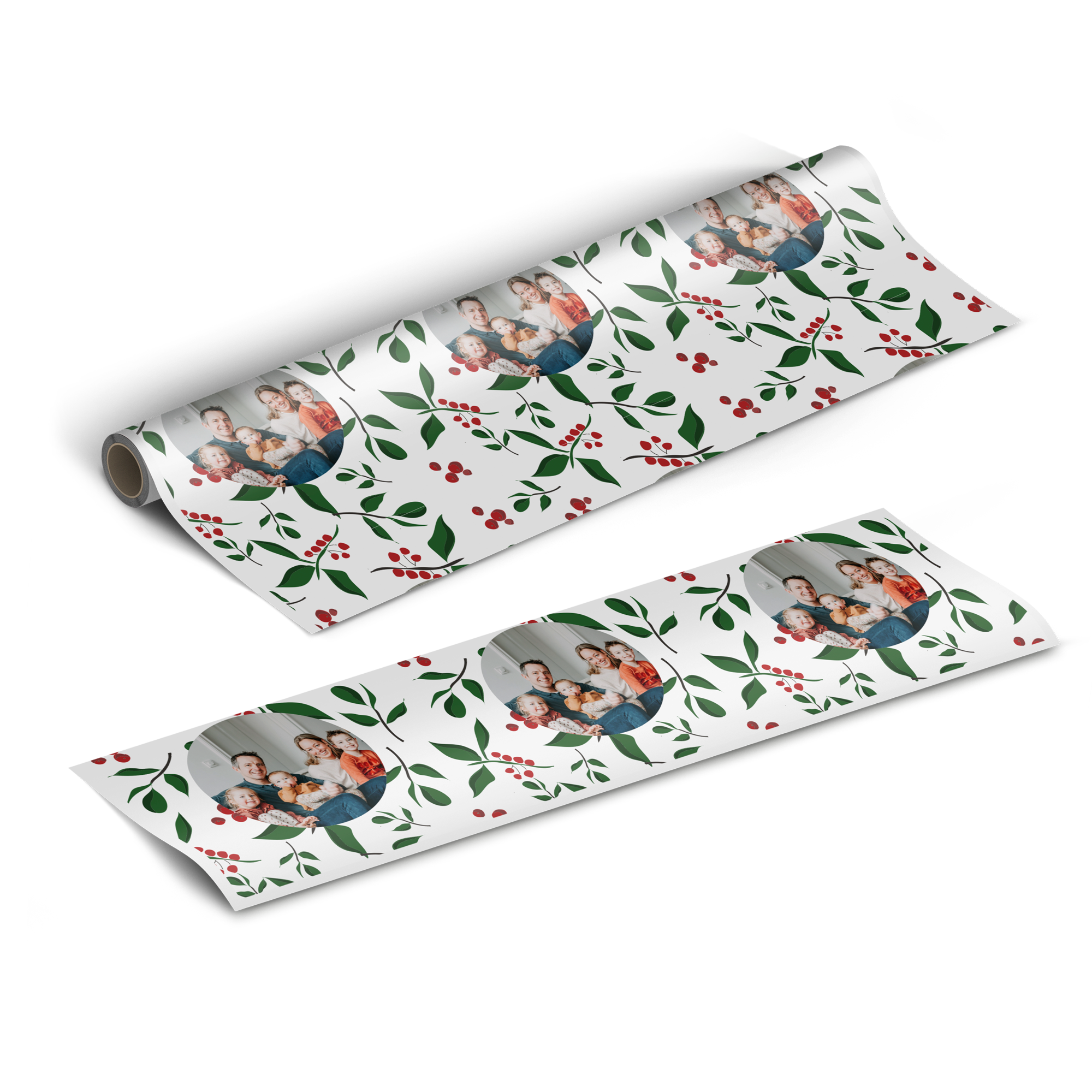 Papel de embrulho personalizado com foto de família e padrão de folhas e bagas, para presentes.