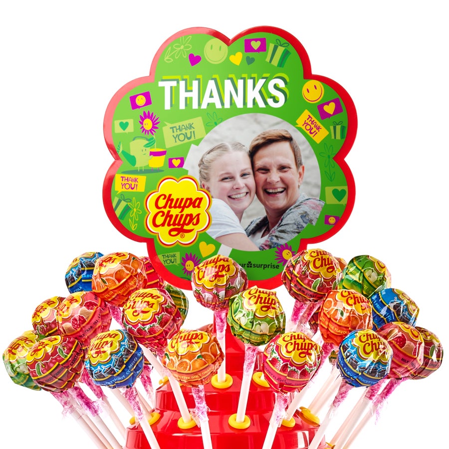 Turn Chupa Chups personalizat, cu 100 de acadele asortate și o etichetă imprimată cu fotografia și textul "THANKS".