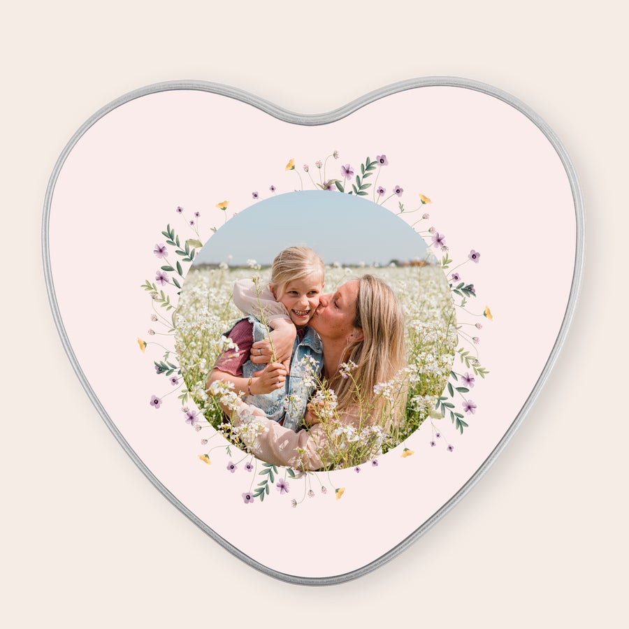 Confezione regalo personalizzata - Festa della Mamma Scatola regalo a cuore rosa per la Festa della Mamma personalizzata con foto stampata di madre e figlia, bordi floreali