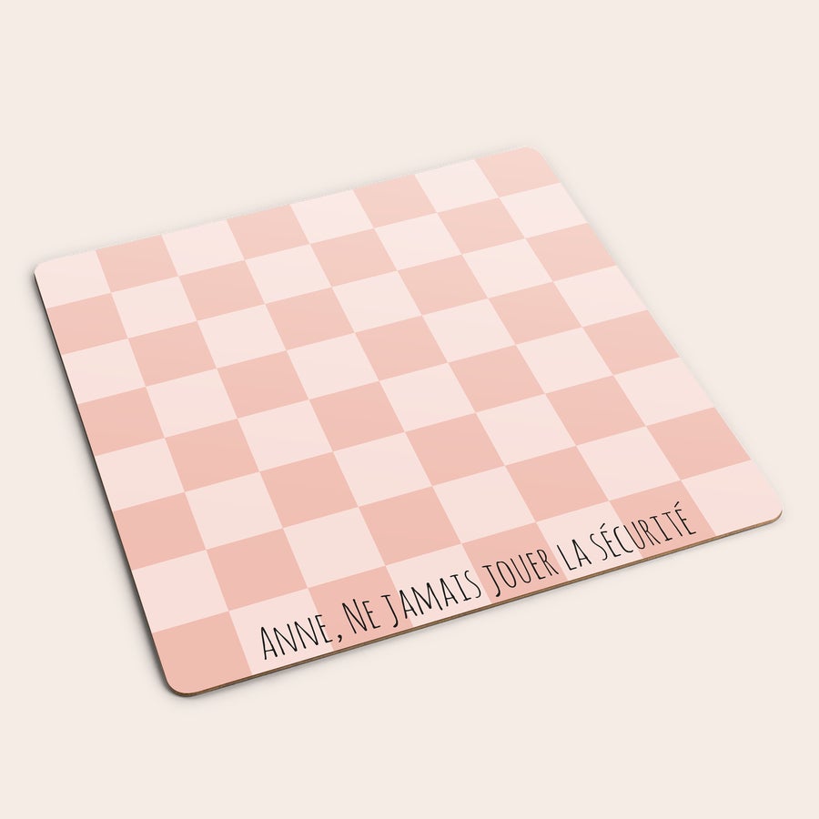 Jeu d'échecs personnalisé Échiquier personnalisé avec motif carreaux roses et texte imprimé Anne, ne jamais jouer la sécurité