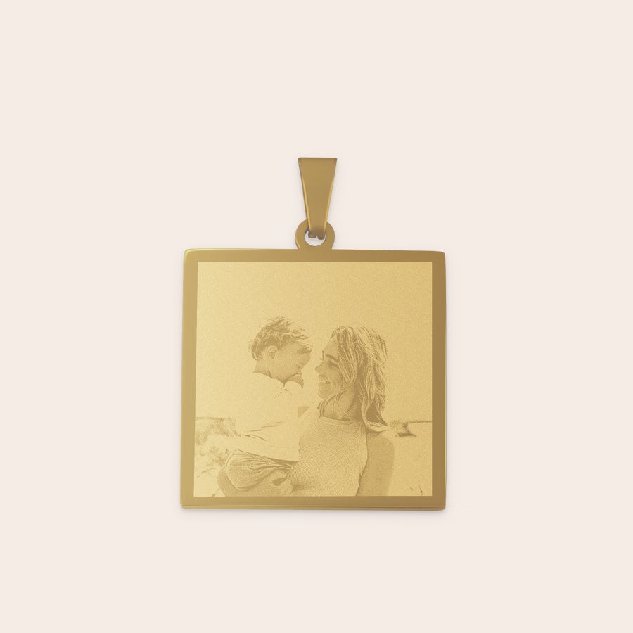 Colar com pendente quadrado Pendente quadrado banhado a ouro gravado com foto de mãe e filho, presente personalizável