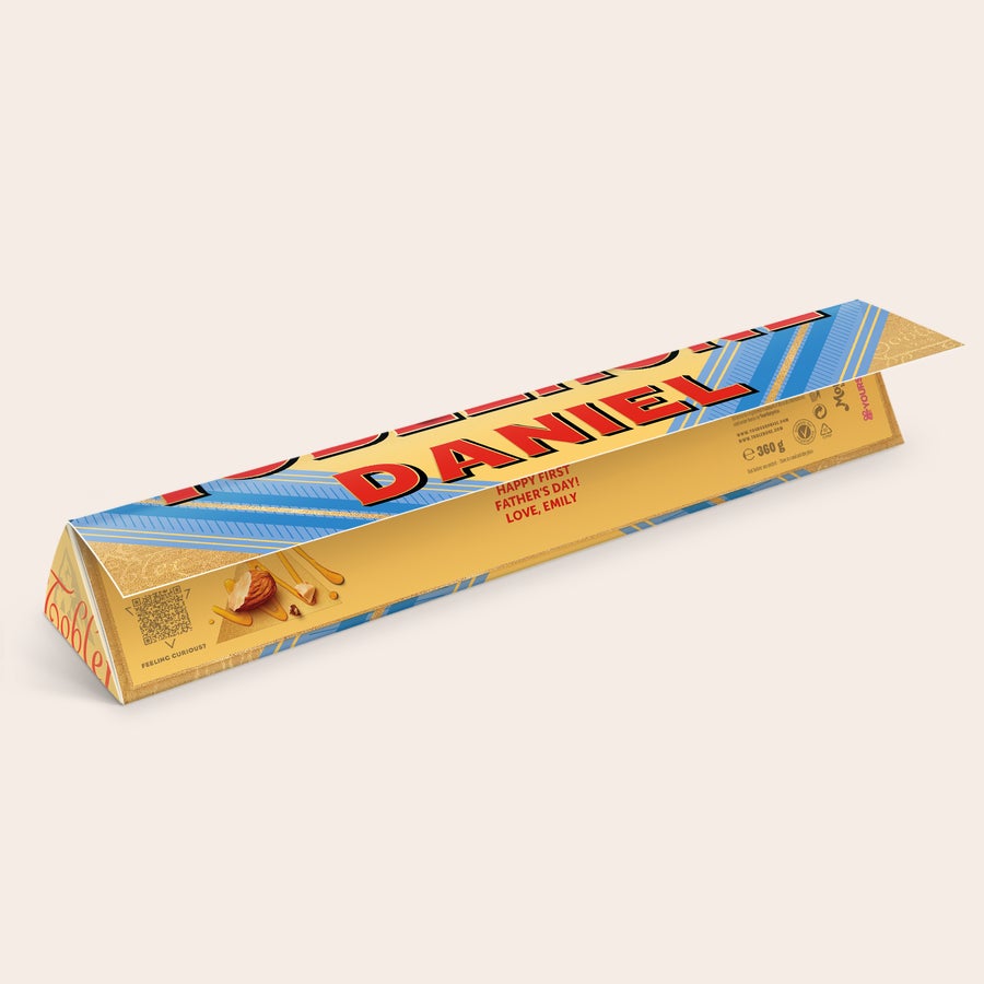 Toblerone - Deň otcov Personalizovaná Toblerone čokoláda s potlačeným menom Daniel, textom Happy First Father's Day, Love, Emily