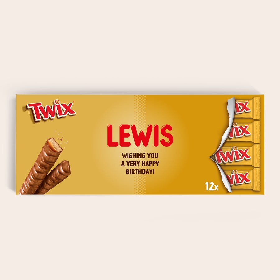 Spersonalizowany Twix XXL Ta spersonalizowana XXL Twix z imieniem Lewis i napisem Wishing You A Very Happy Birthday, wydrukowana na opakowaniu z 12 batonami Twix