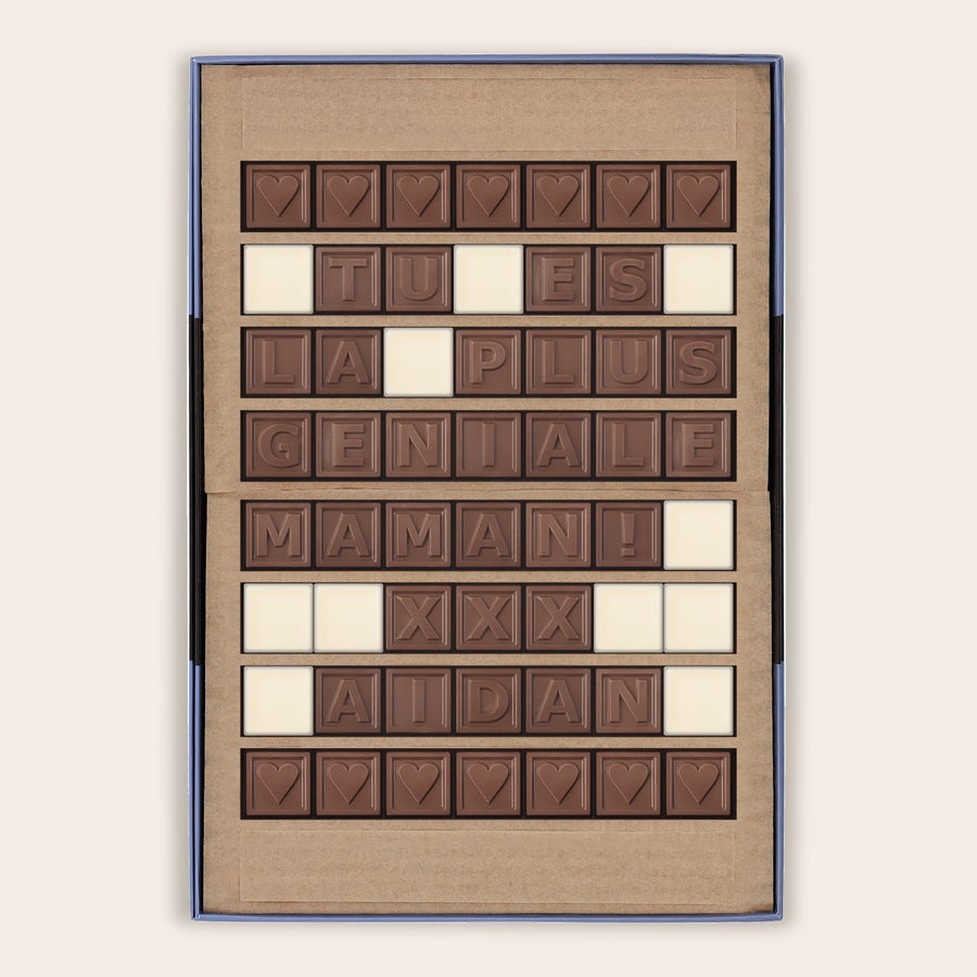Messages en chocolat - Chocotelegram Chocotelegram® personnalisé "TU ES LA PLUS GÉNIALE MAMAN ! XXX AIDAN" en chocolat.