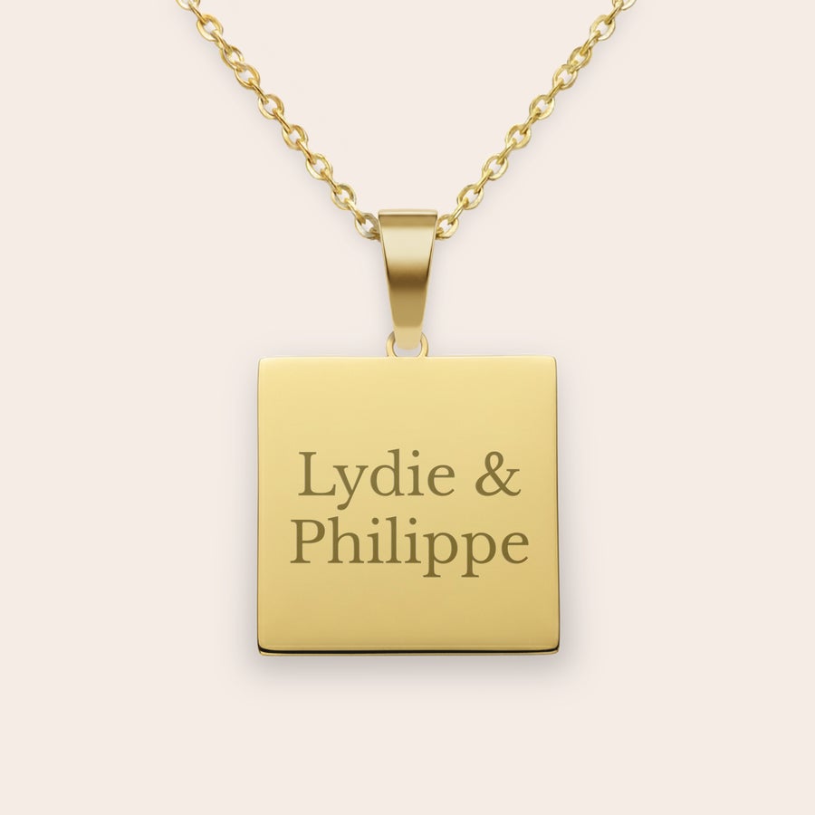 Collier pendentif carré Collier pendentif carré