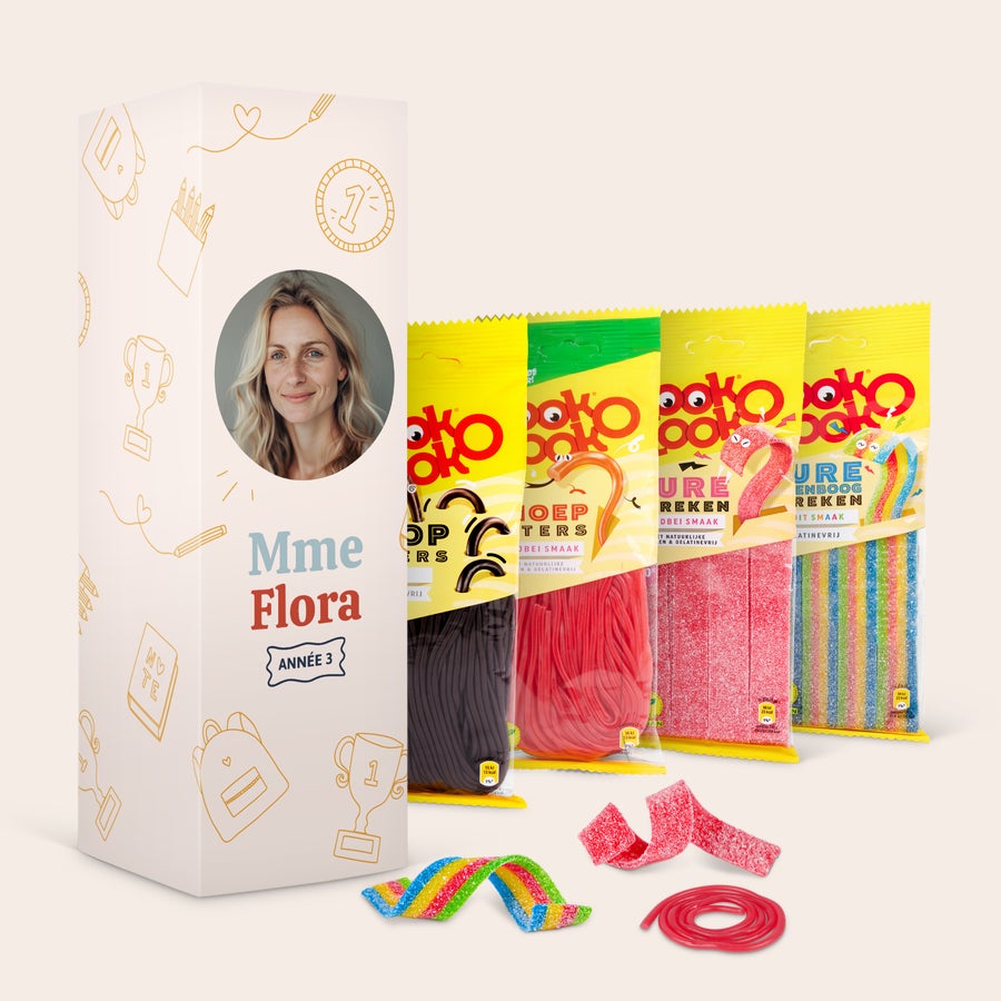 Coffret de bonbons avec nom et photo Coffret de bonbons Look-o-look personnalisé avec photo, Mme Flora Année 3, quatre paquets de bonbons acidulés.