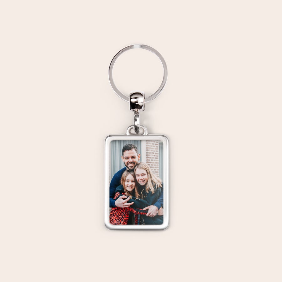 Portachiavi per la Festa del Papà - Personalizzato Portachiavi con foto personalizzato, regalo per la festa del papà, con papà e due figlie stampati