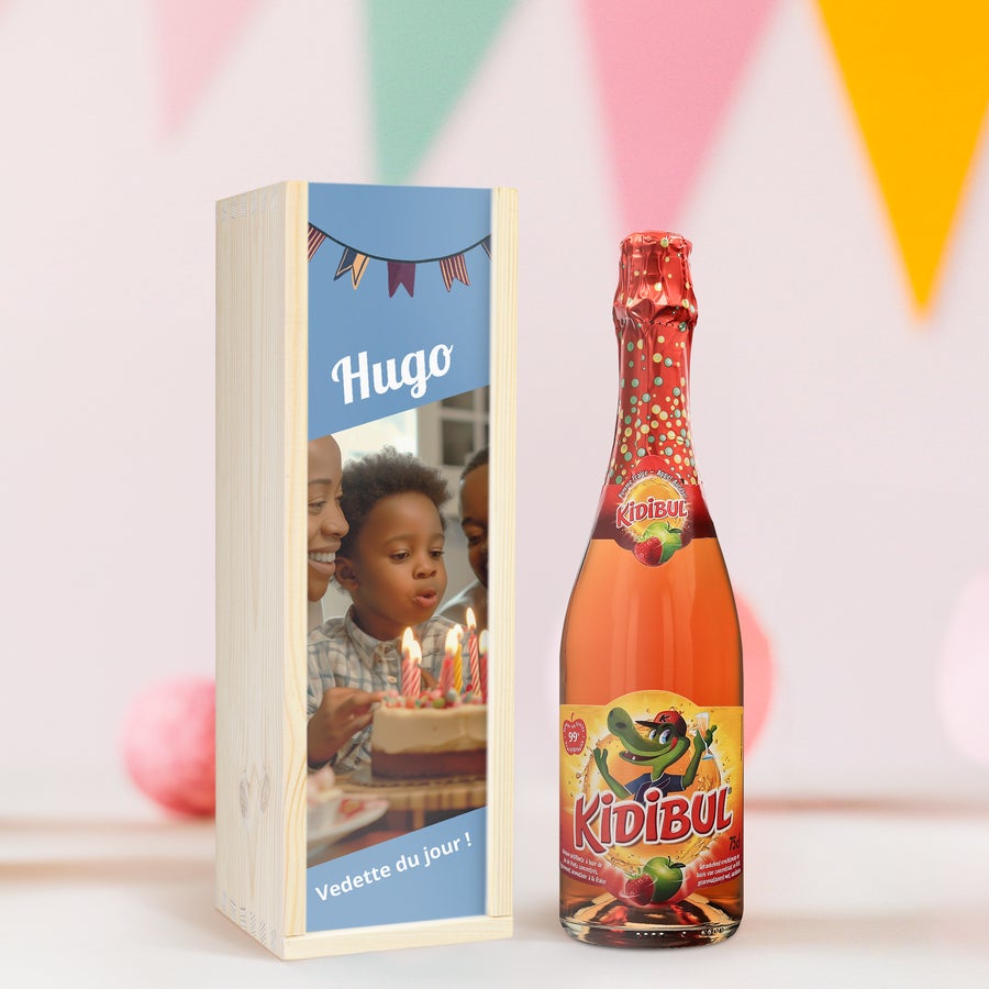 Champagne personnalisé pour enfants - Kidibul Bouteille de bulles pour enfants personnalisée Kidibul dans un coffret en bois imprimé avec prénom Hugo et photo