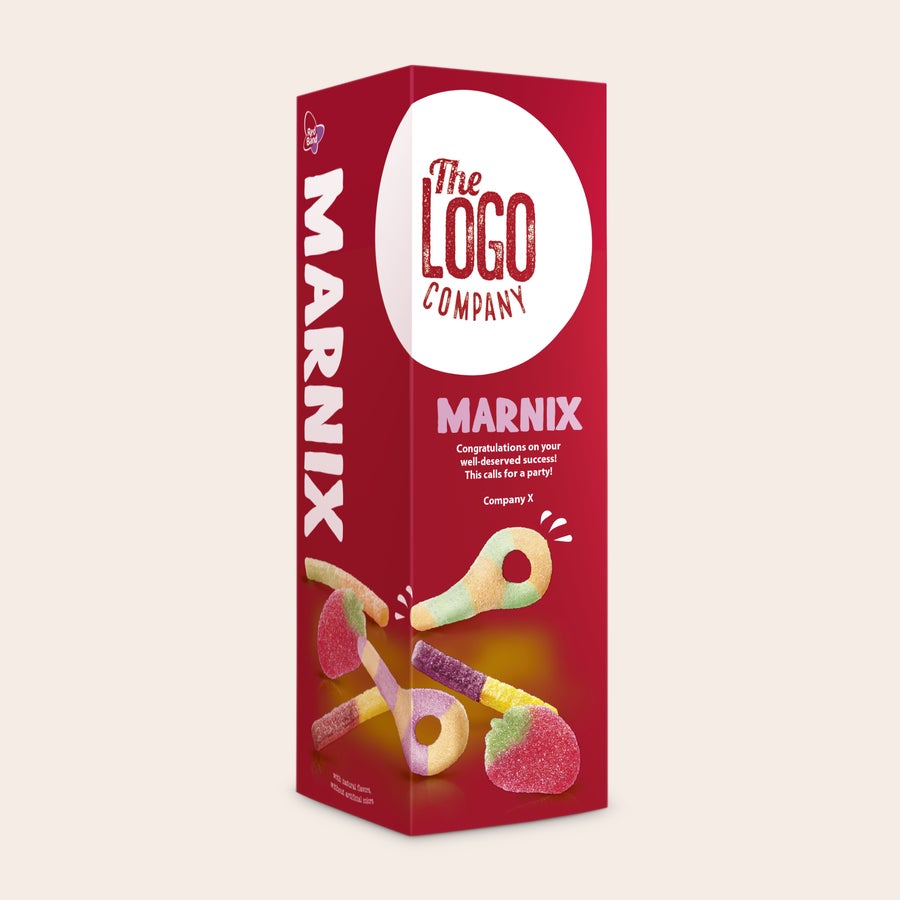 Red Band Magical party mix cukríky v personalizovanom darčekovom balení Darčeková krabička so zmesou cukroviniek a personalizovanou potlačou s názvom Marnix a logom The Logo Company.