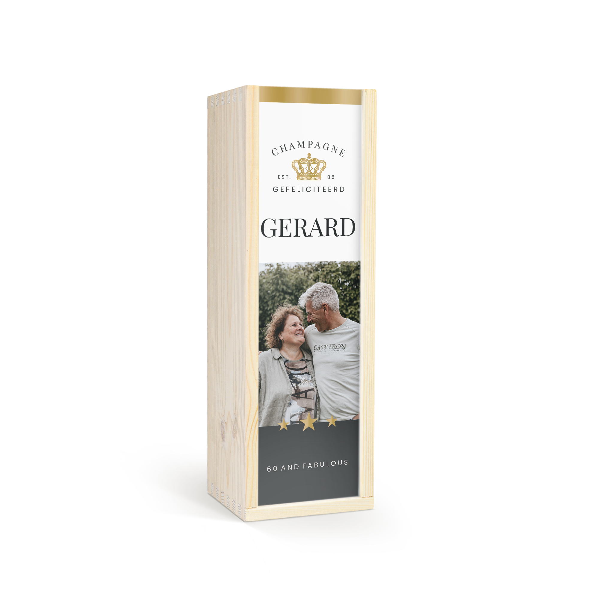 Palau Gazo cava in een bedrukte houten kist met foto, de naam Gerard en de tekst 60 and Fabulous, ideaal om te personaliseren.