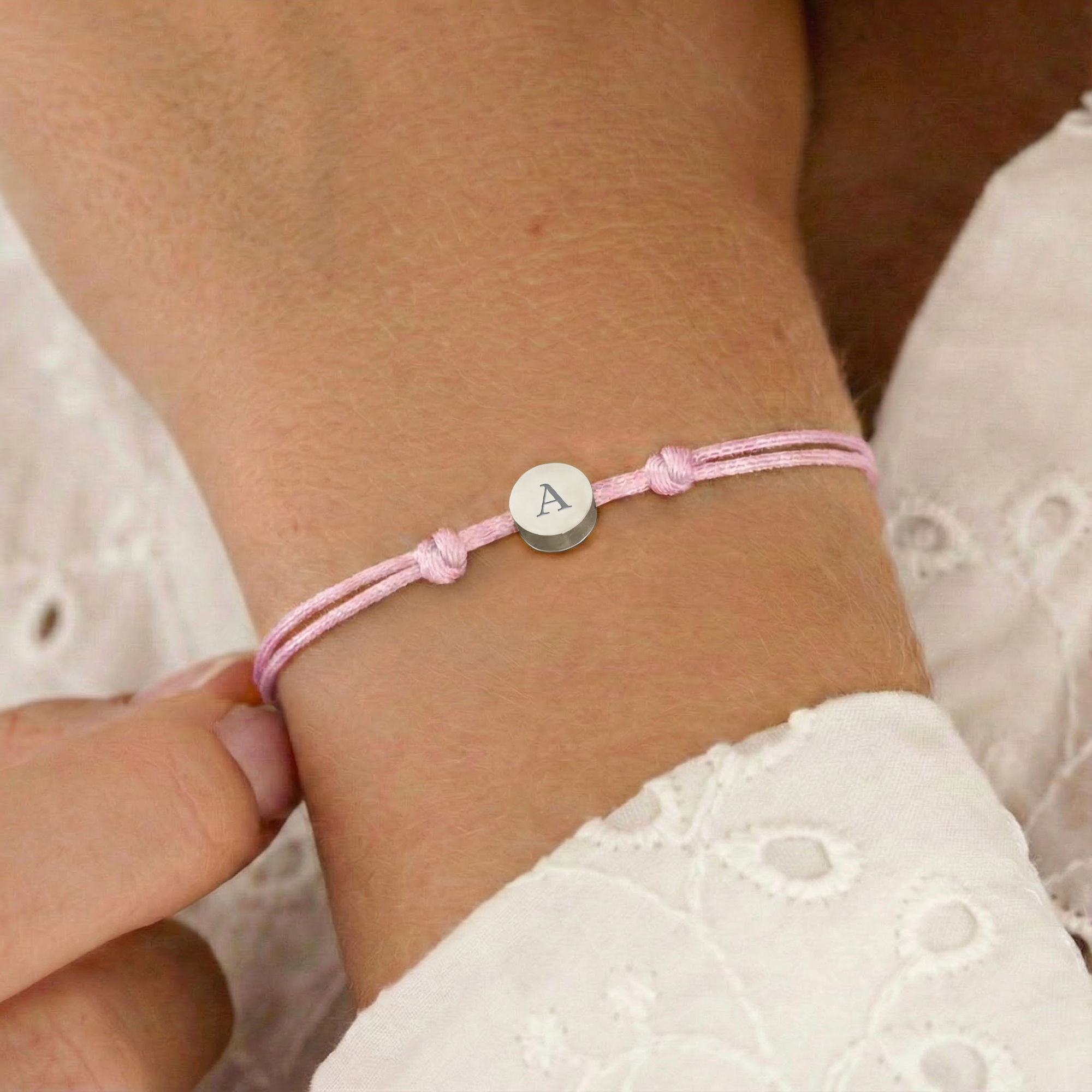 Pulseira de cordão personalizada