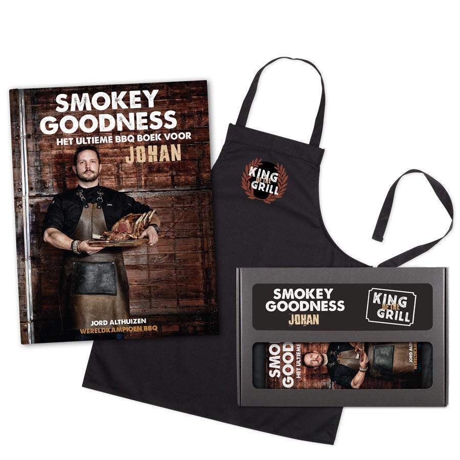 Smokey Goodness BBQ boek met naam en foto - Cadeaupakket