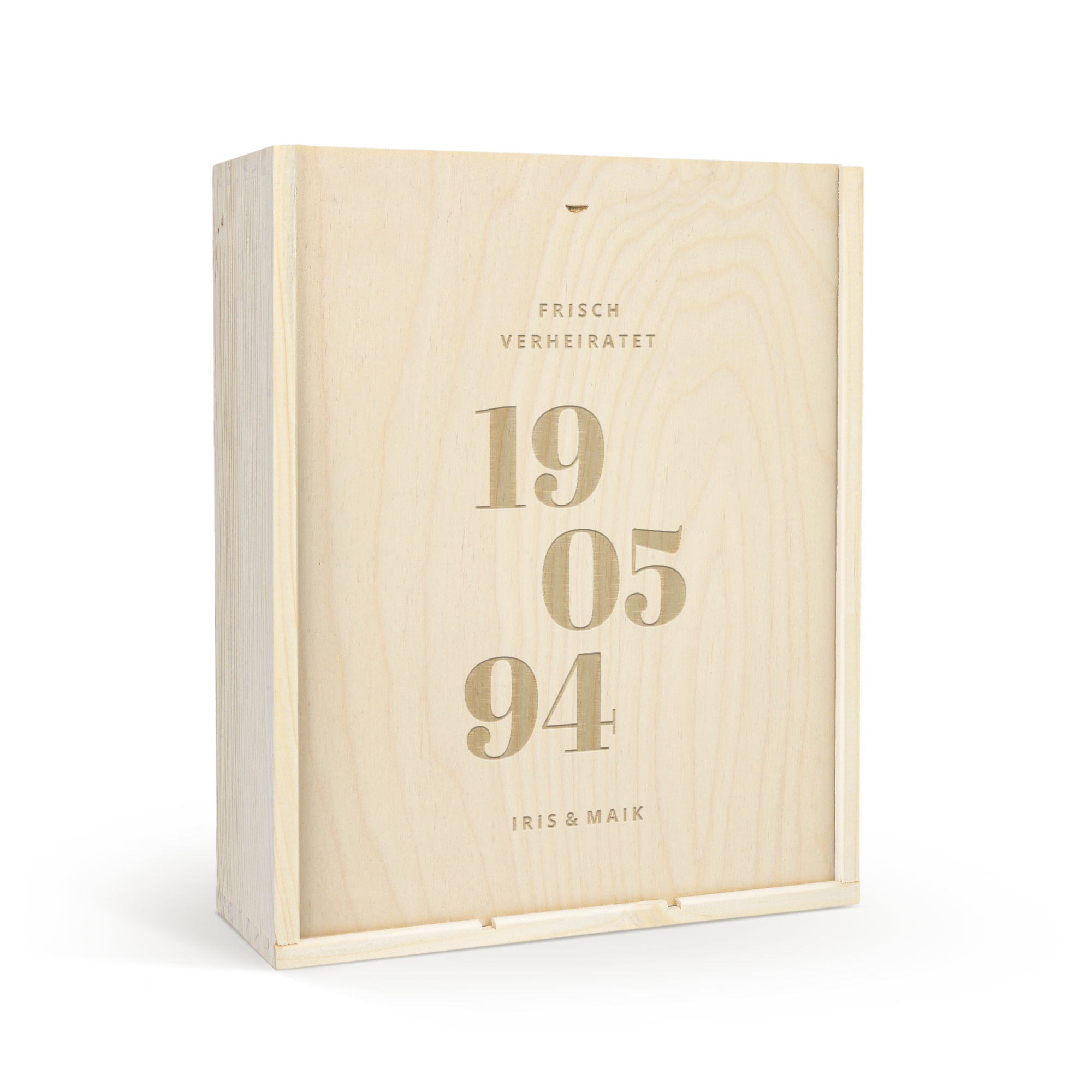 Hölzerne Weinkiste für Riondo Prosecco, graviert mit "FRISCH VERHEIRATET 19 05 94 IRIS & MAIK"