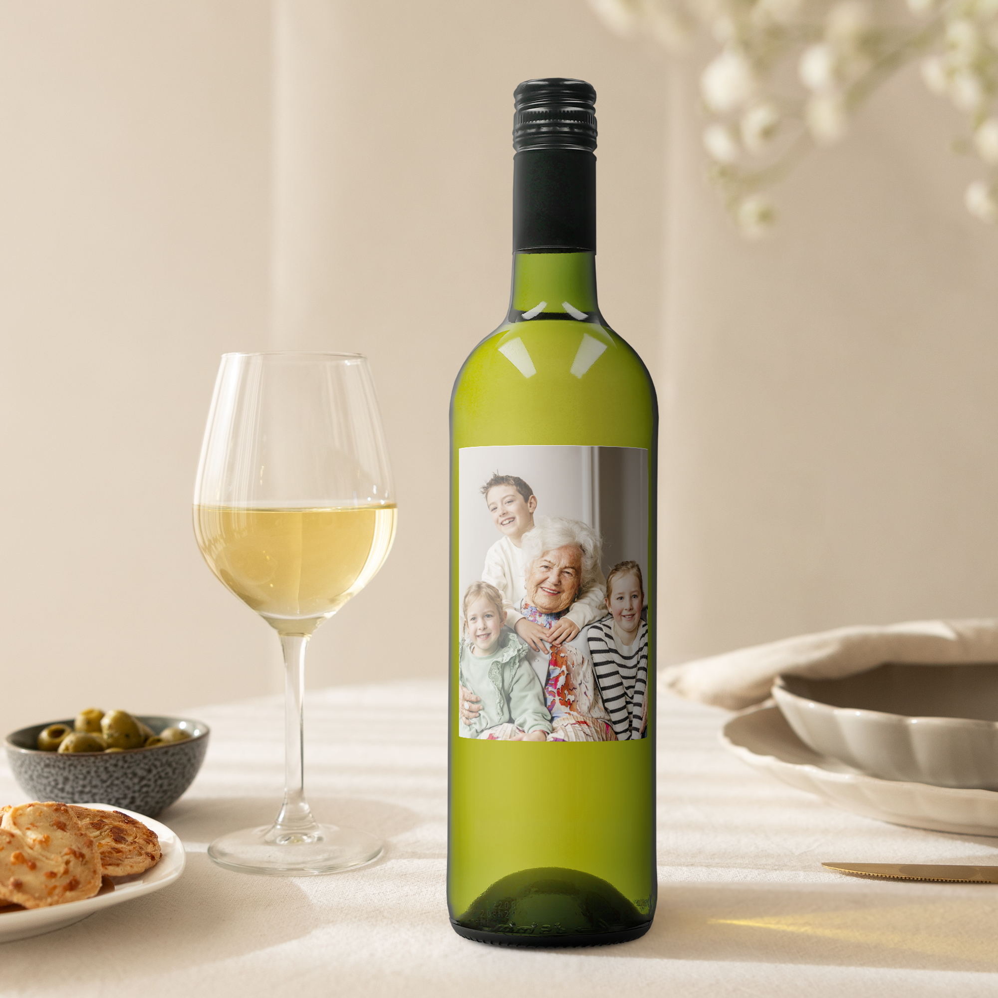 Wine with personalised label - Belvy - White