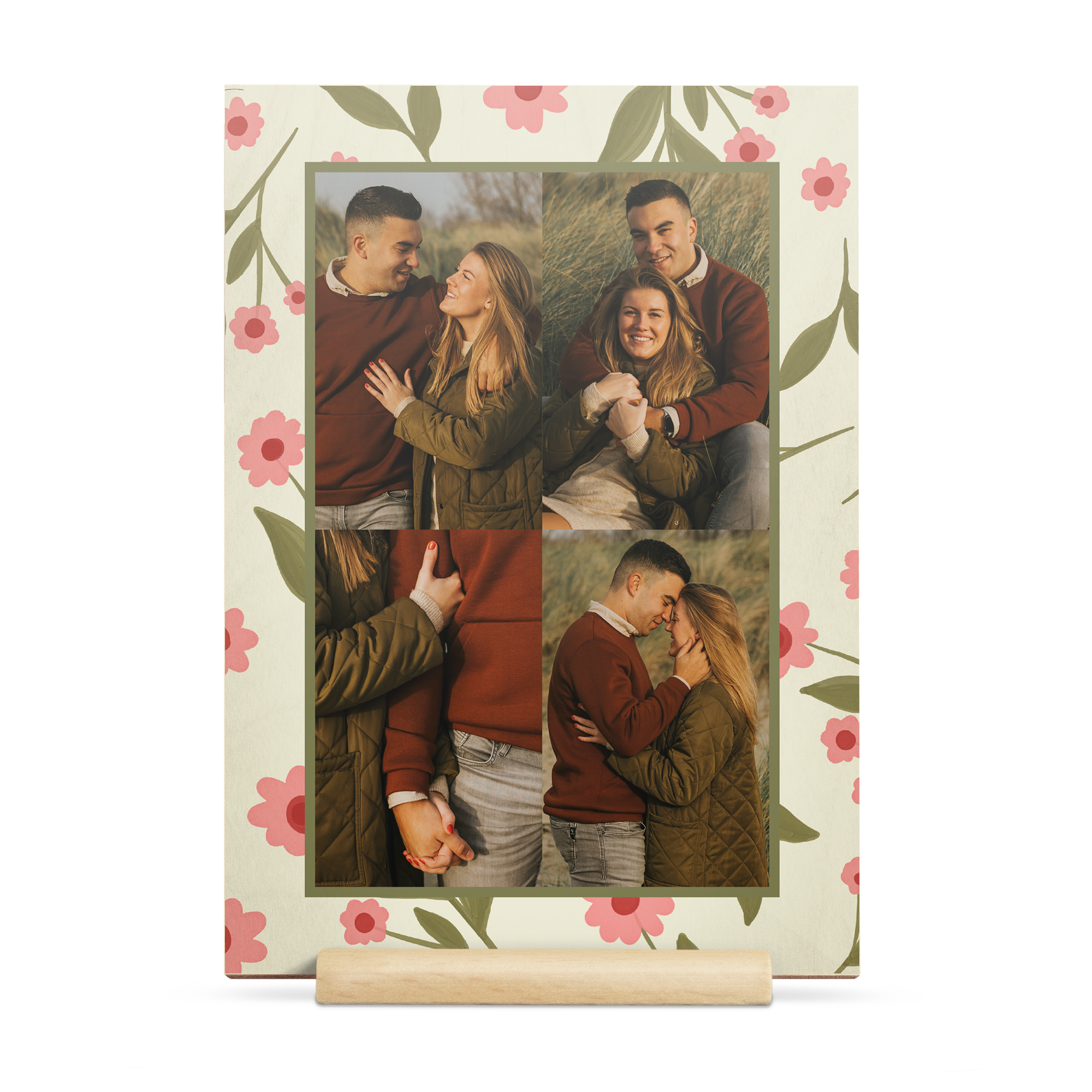 Houten valentijnskaart met collage van persoonlijke fotos van een stel, geprint met bloemen design en standaard.